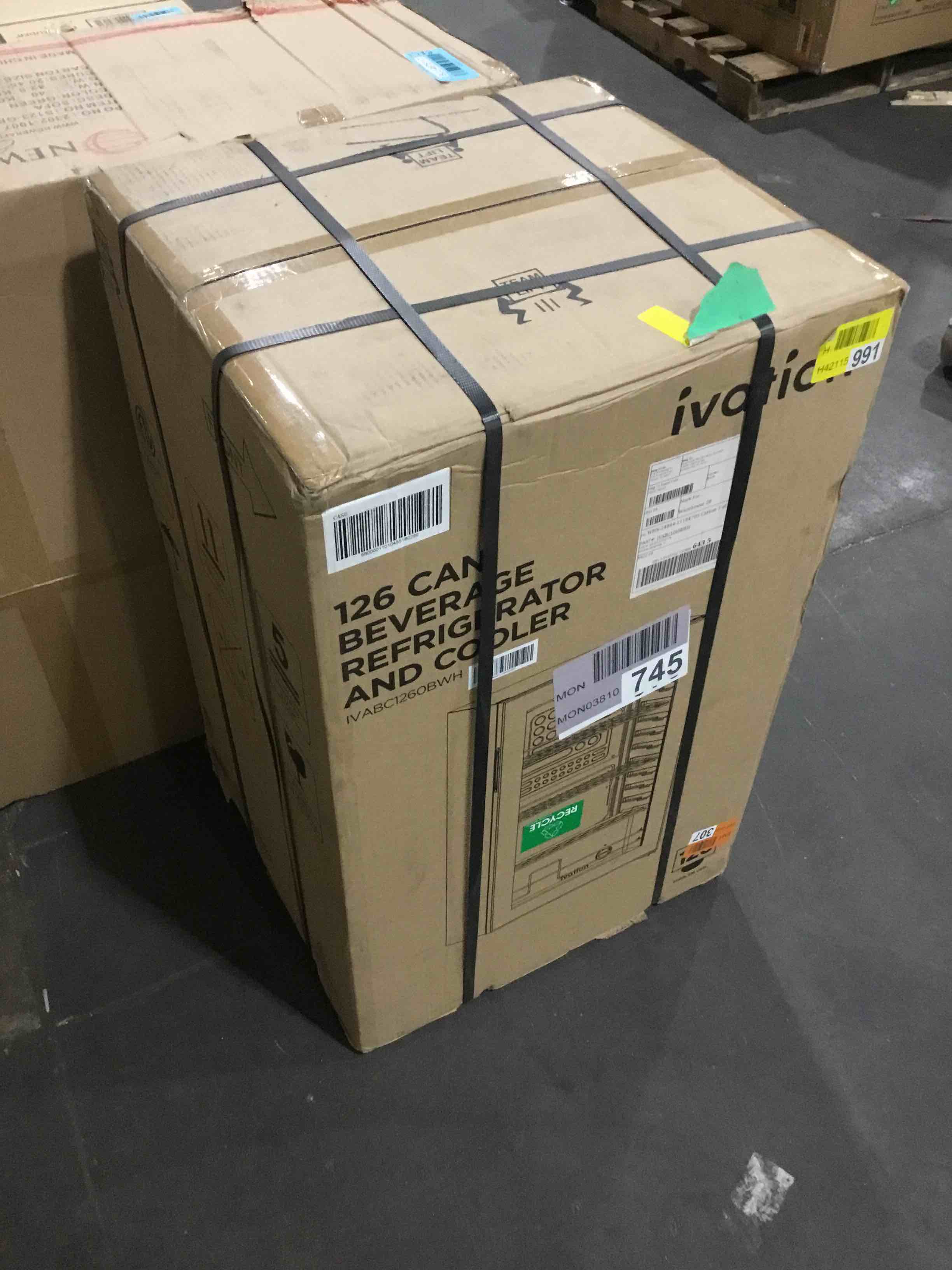https://s3.amazonaws.com/lotting-images-prod/bidfta/BLU4675095_1690393980729.jpeg