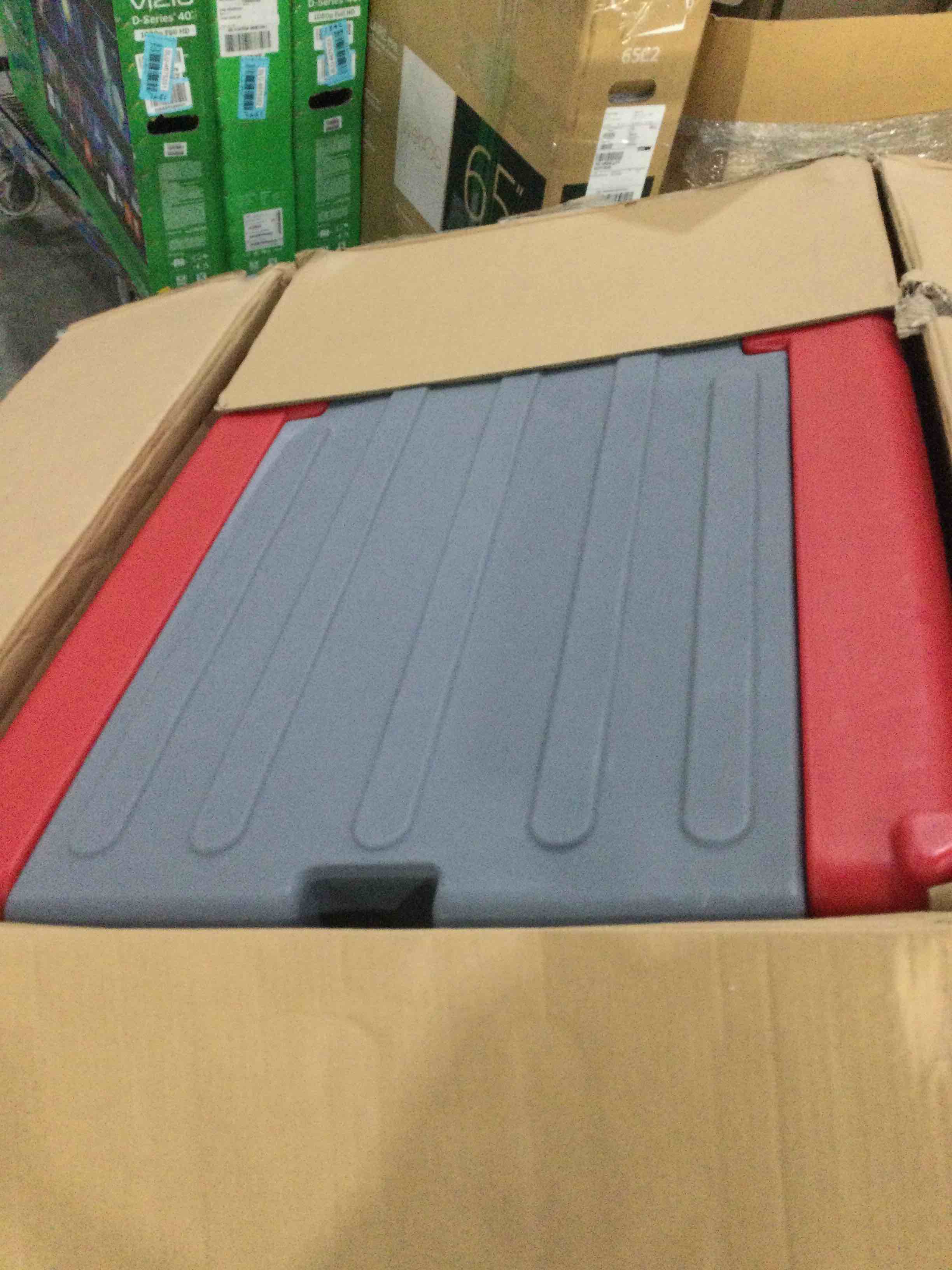 https://s3.amazonaws.com/lotting-images-prod/bidfta/BLU4675345_1690924626634.jpeg