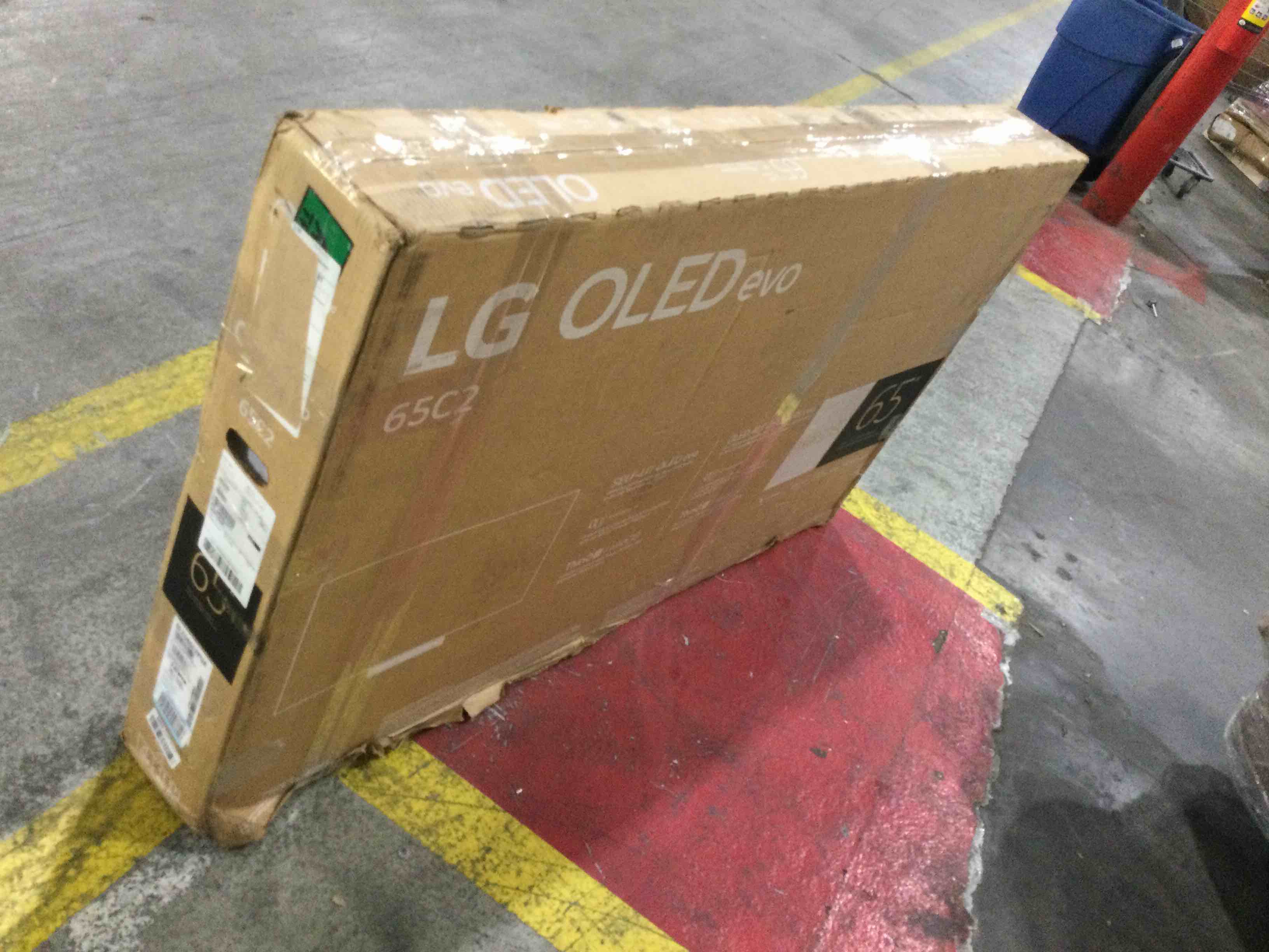 https://s3.amazonaws.com/lotting-images-prod/bidfta/BLU4675349_1690923339656.jpeg