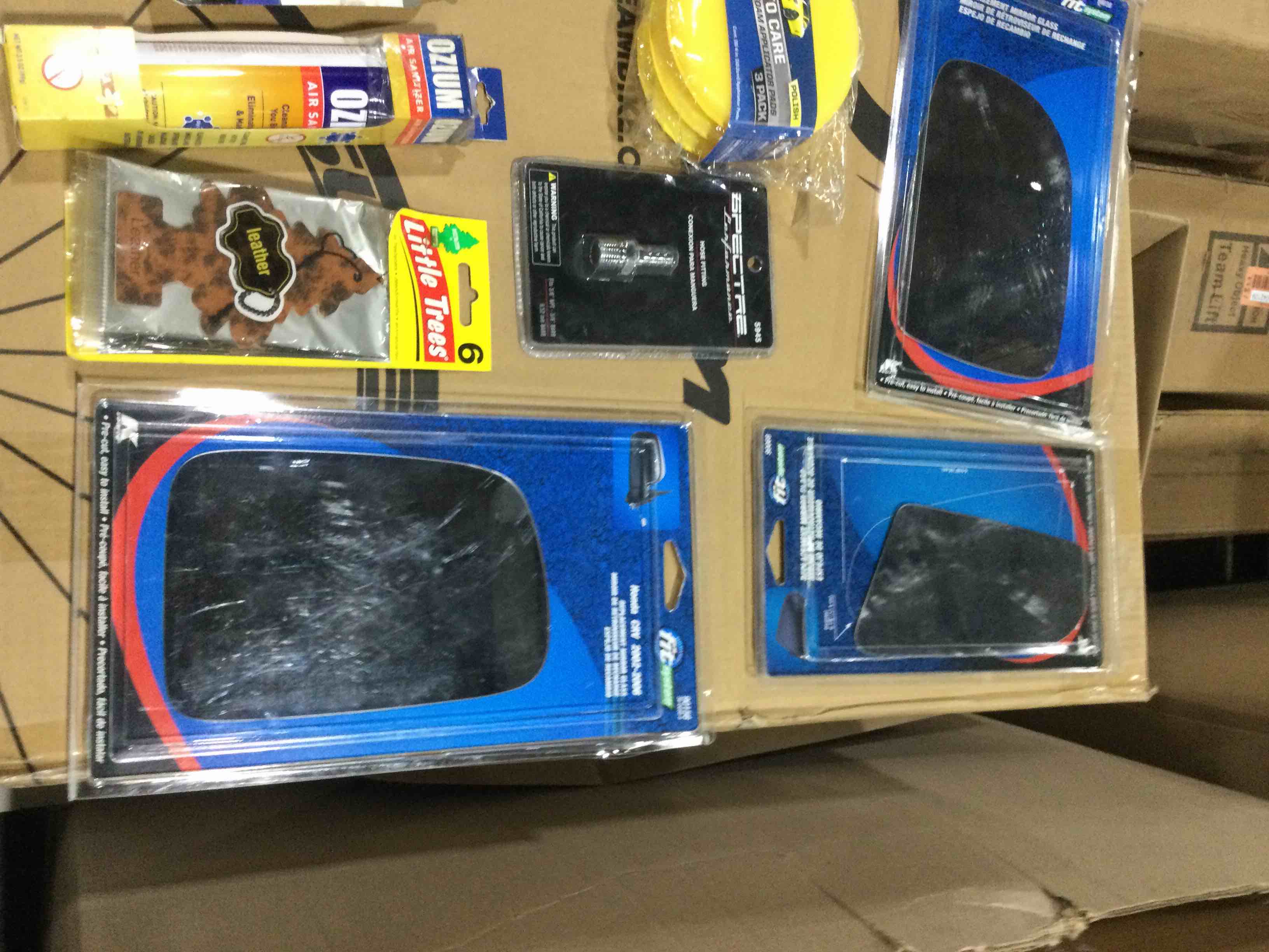 https://s3.amazonaws.com/lotting-images-prod/bidfta/BLU4675403_1690903796068.jpeg