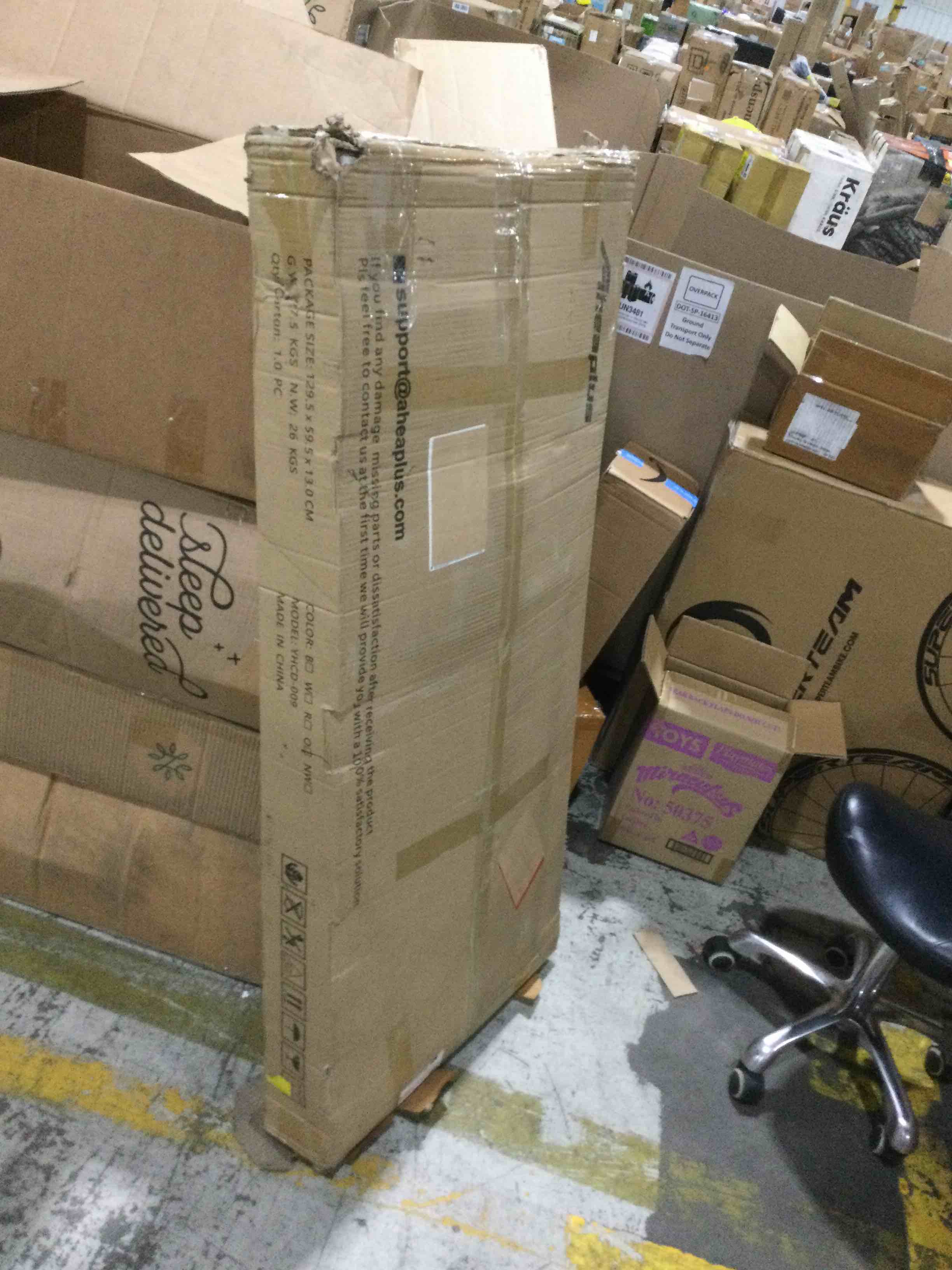 https://s3.amazonaws.com/lotting-images-prod/bidfta/BLU4675404_1690903385315.jpeg