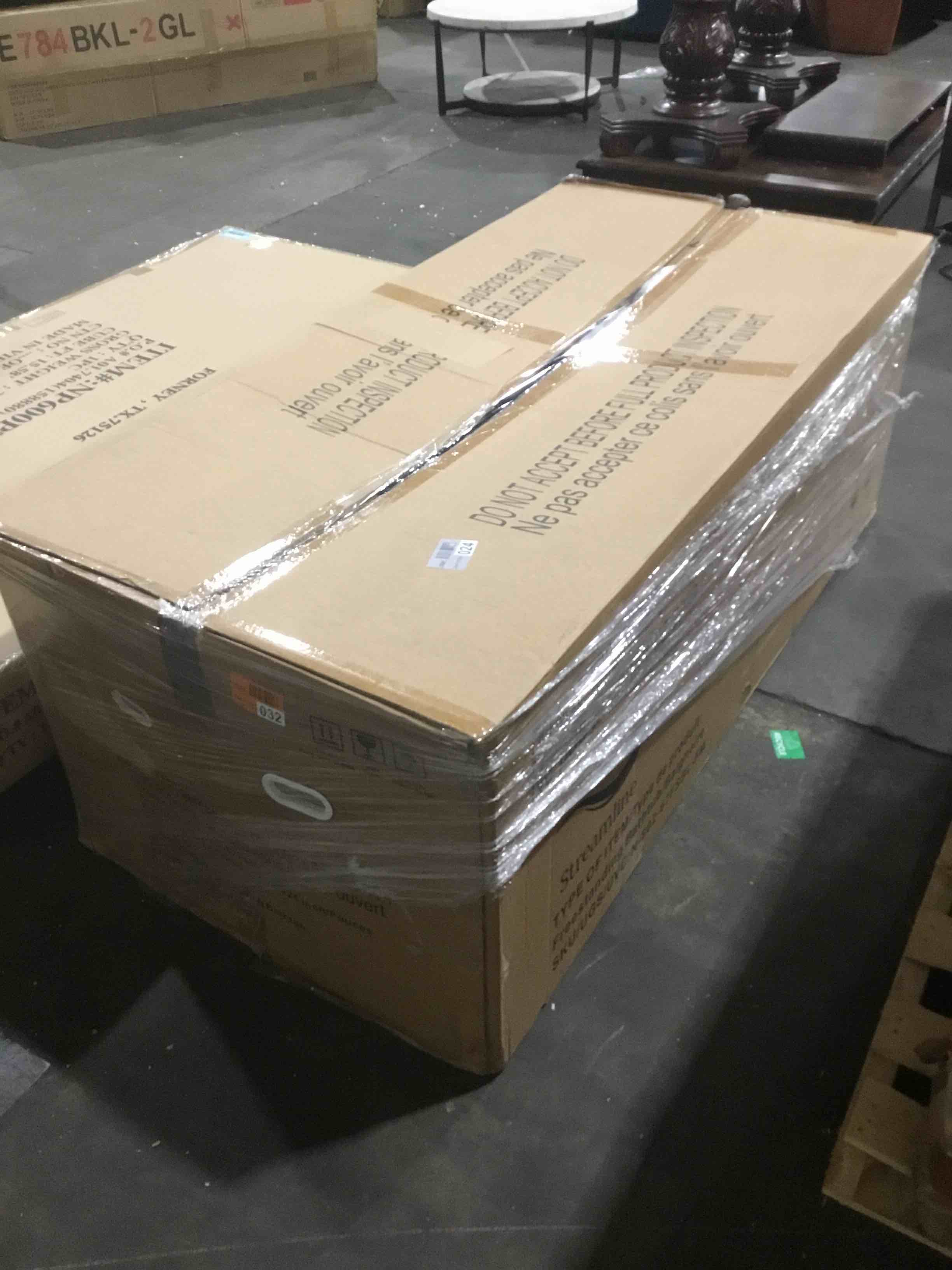 https://s3.amazonaws.com/lotting-images-prod/bidfta/BLU4682817_1683913028962.jpeg