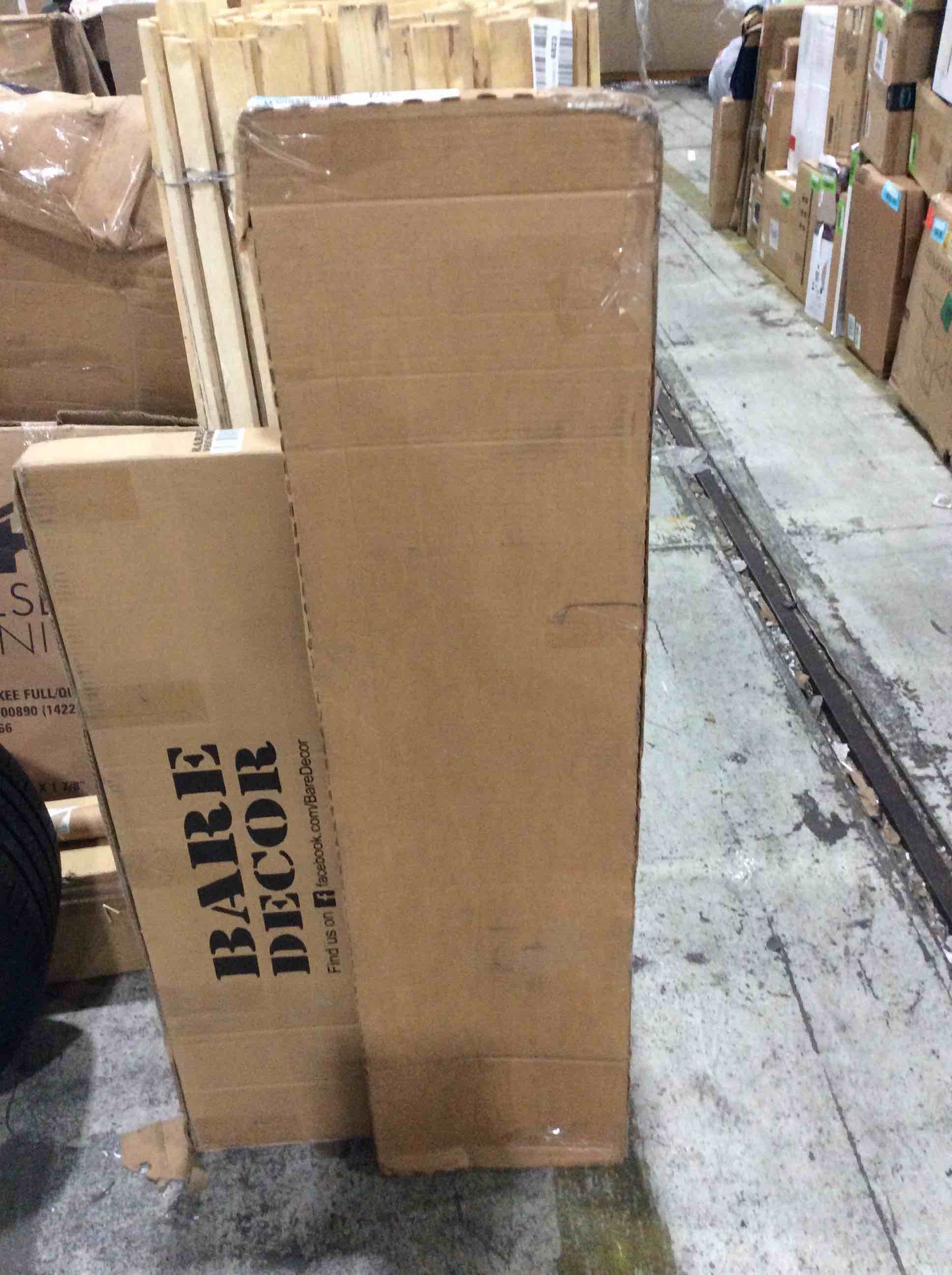 https://s3.amazonaws.com/lotting-images-prod/bidfta/BLU4683895_1683819307617.jpeg