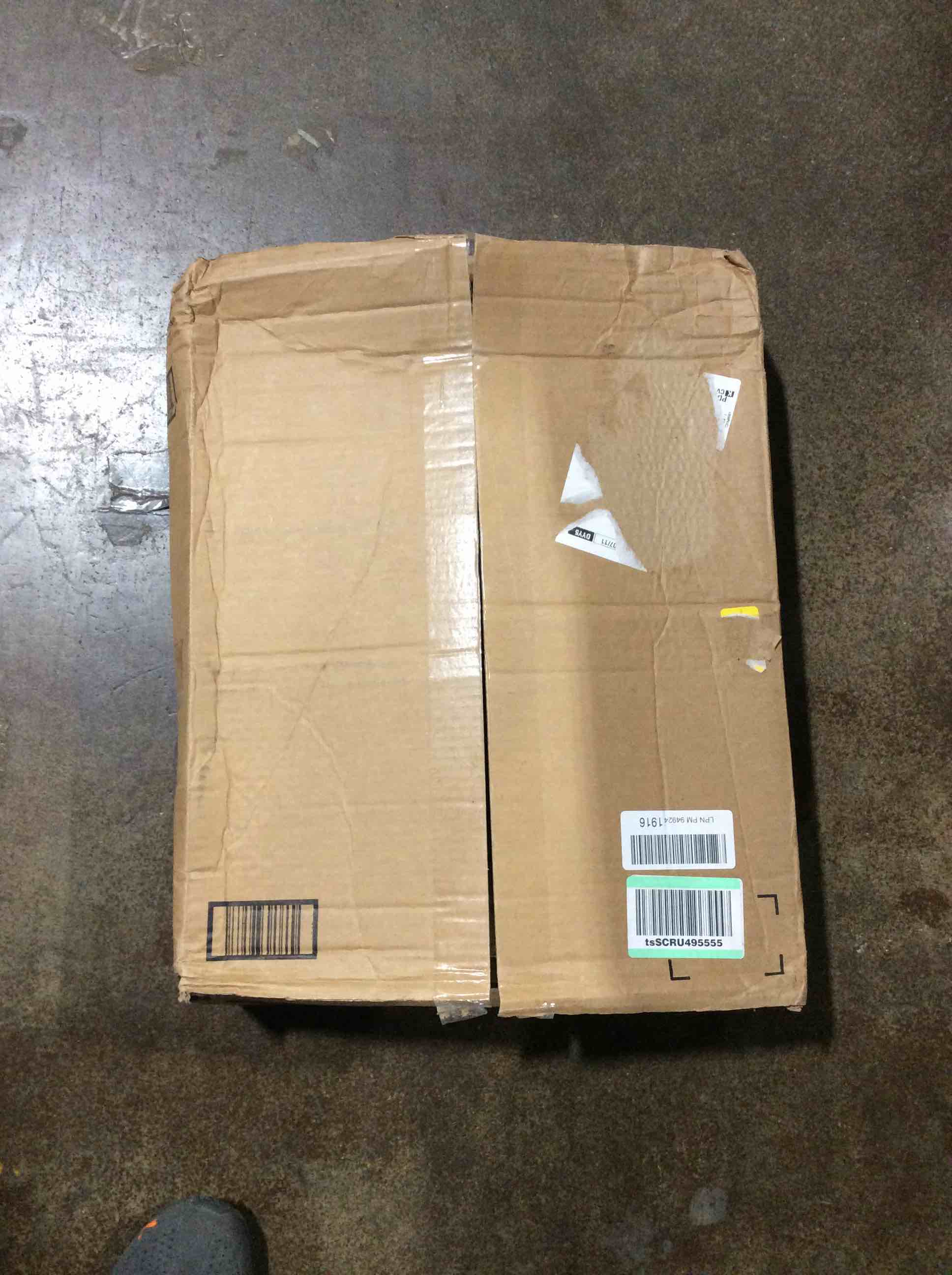 https://s3.amazonaws.com/lotting-images-prod/bidfta/BLU4713546_1682609954553.jpeg