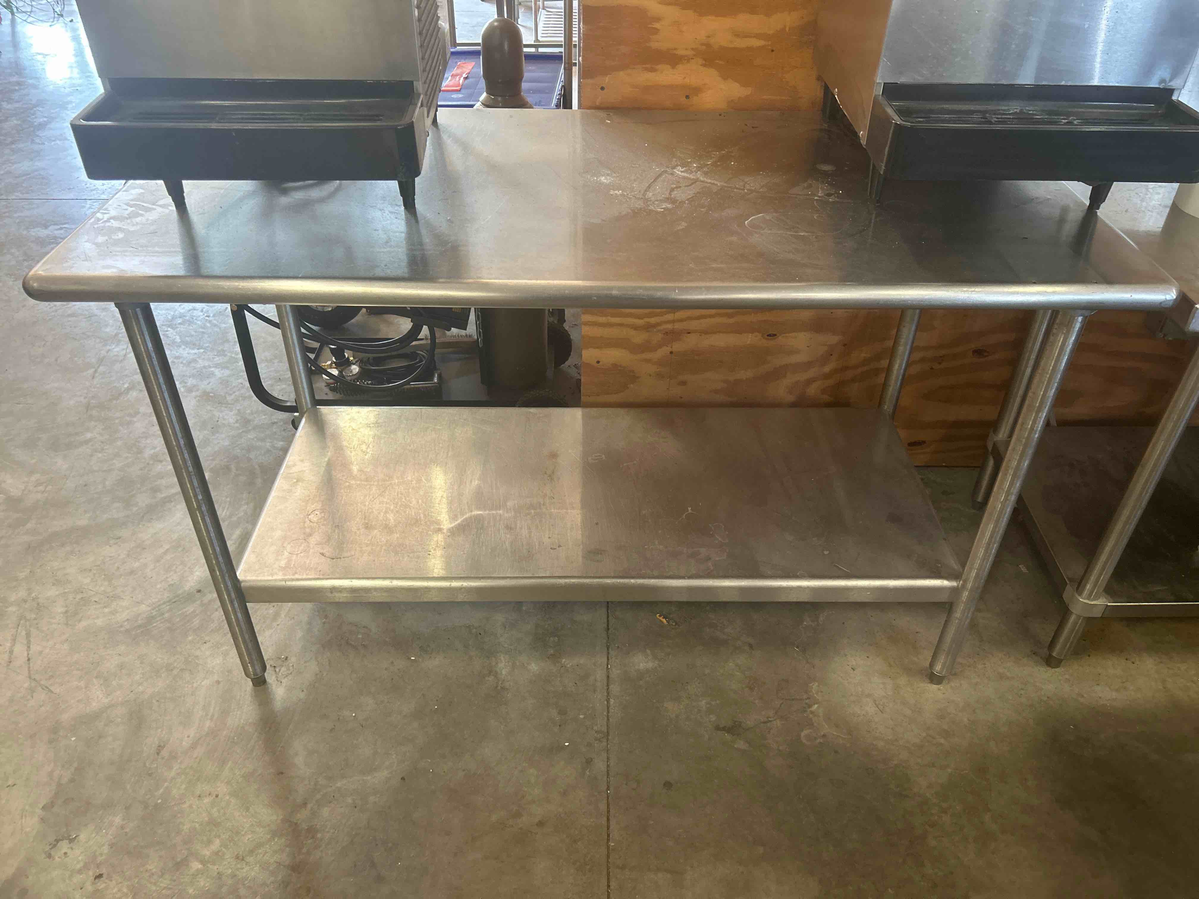 60 INCH STAINLESS STEEL TABLE WITH UNDER SHELF