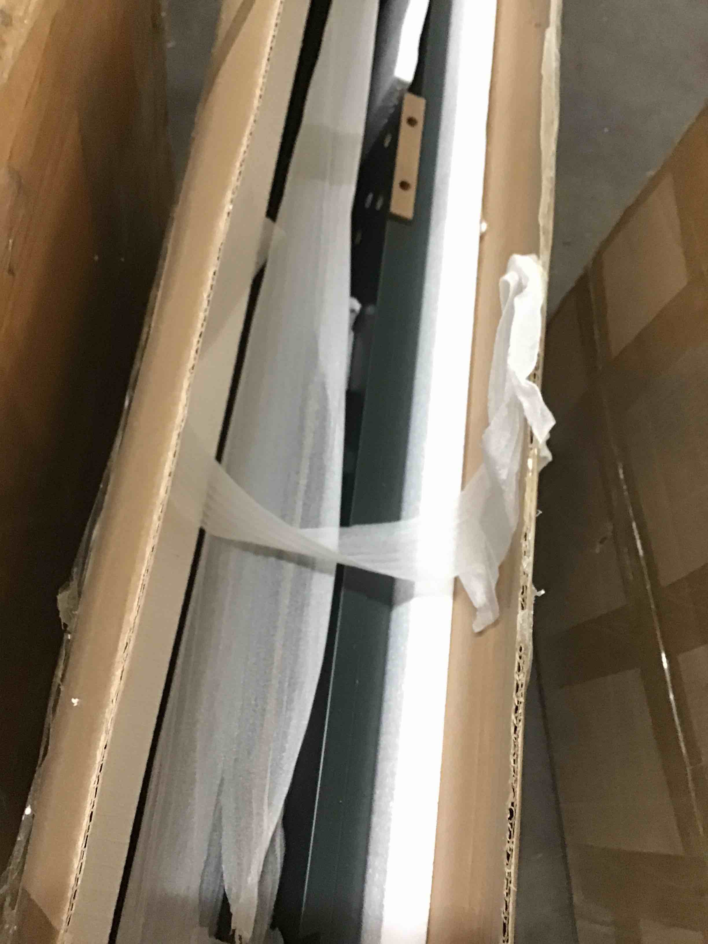 https://s3.amazonaws.com/lotting-images-prod/bidfta/BLU4762882_1695761172018.jpeg