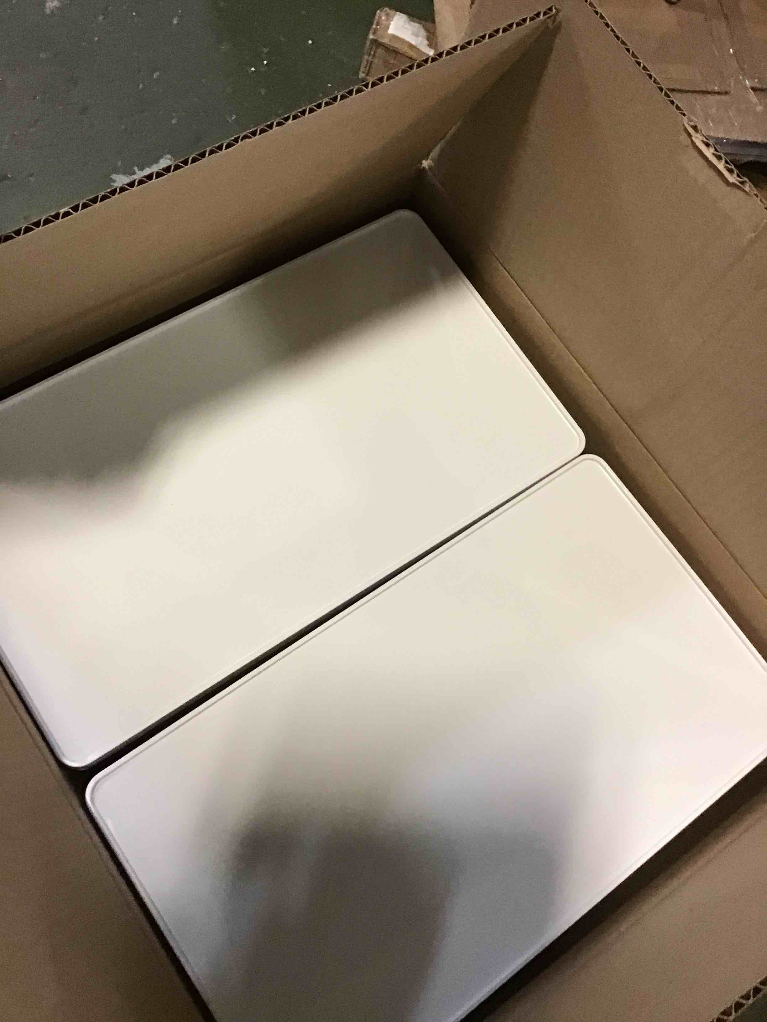 https://s3.amazonaws.com/lotting-images-prod/bidfta/BLU4767700_1683230120771.jpeg
