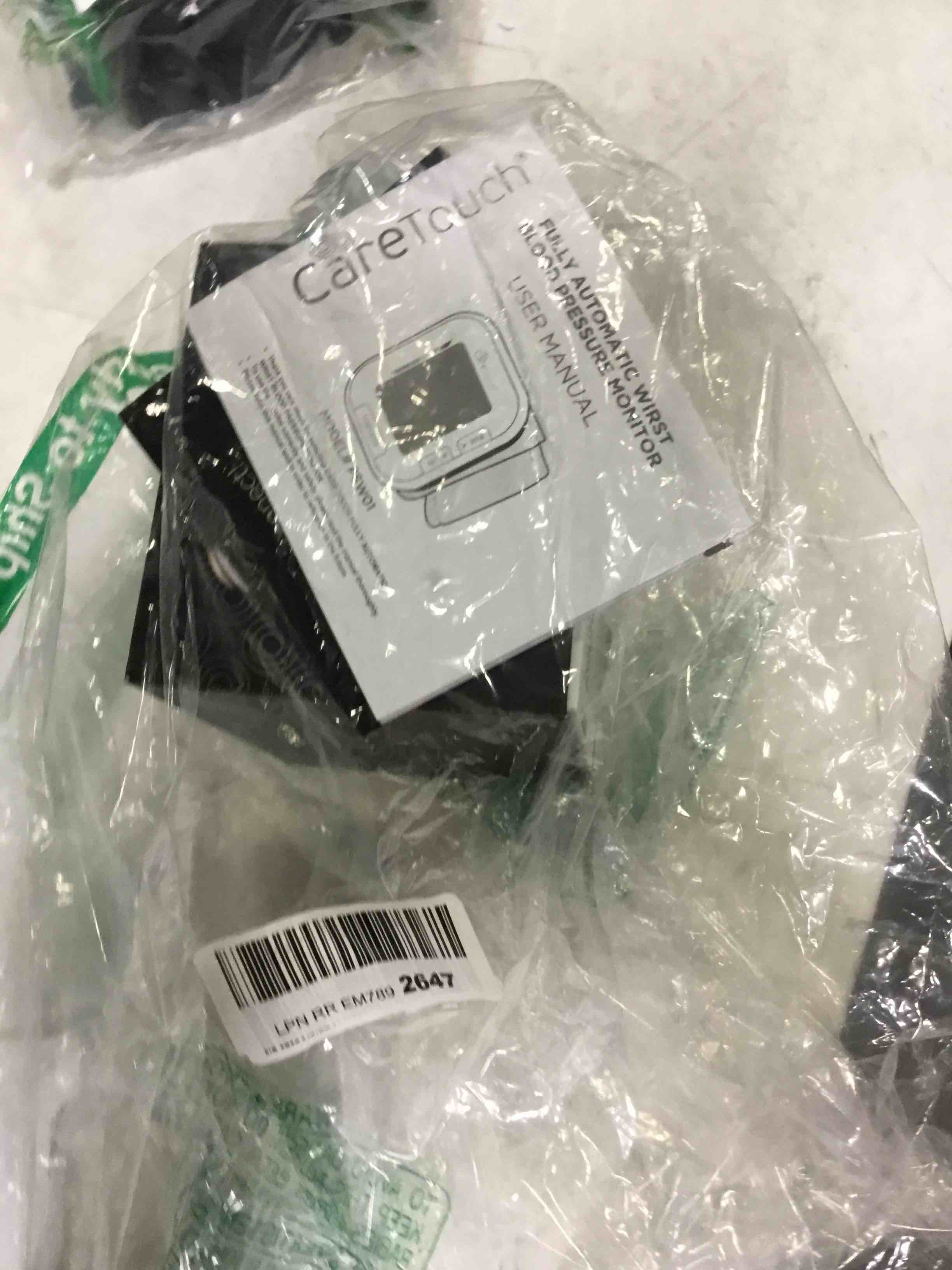 https://s3.amazonaws.com/lotting-images-prod/bidfta/BLU4768741_1683557014981.jpeg