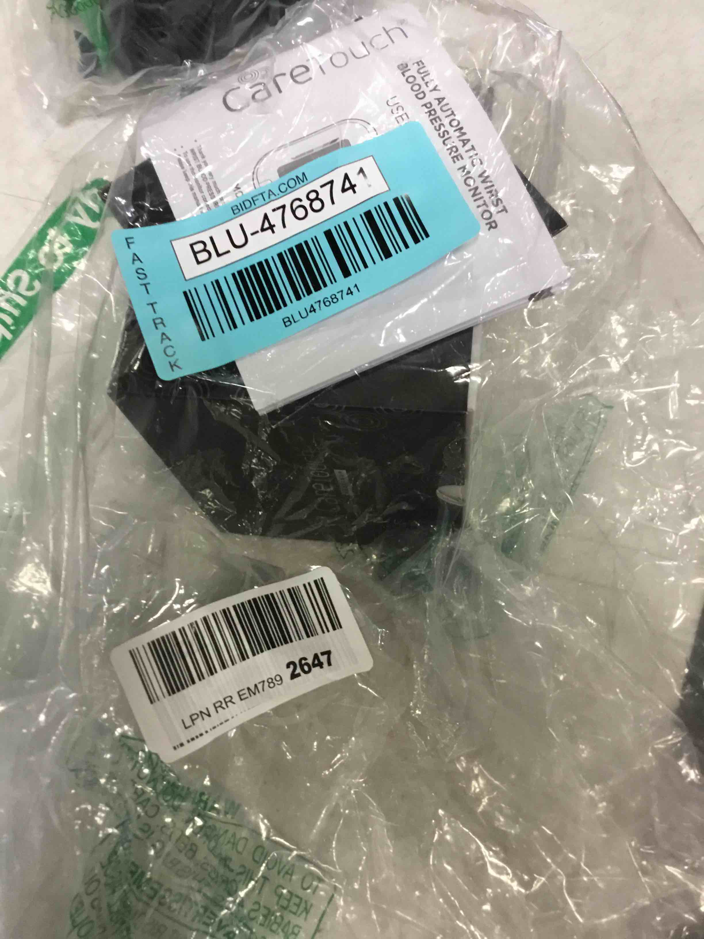 https://s3.amazonaws.com/lotting-images-prod/bidfta/BLU4768741_1683557032009.jpeg