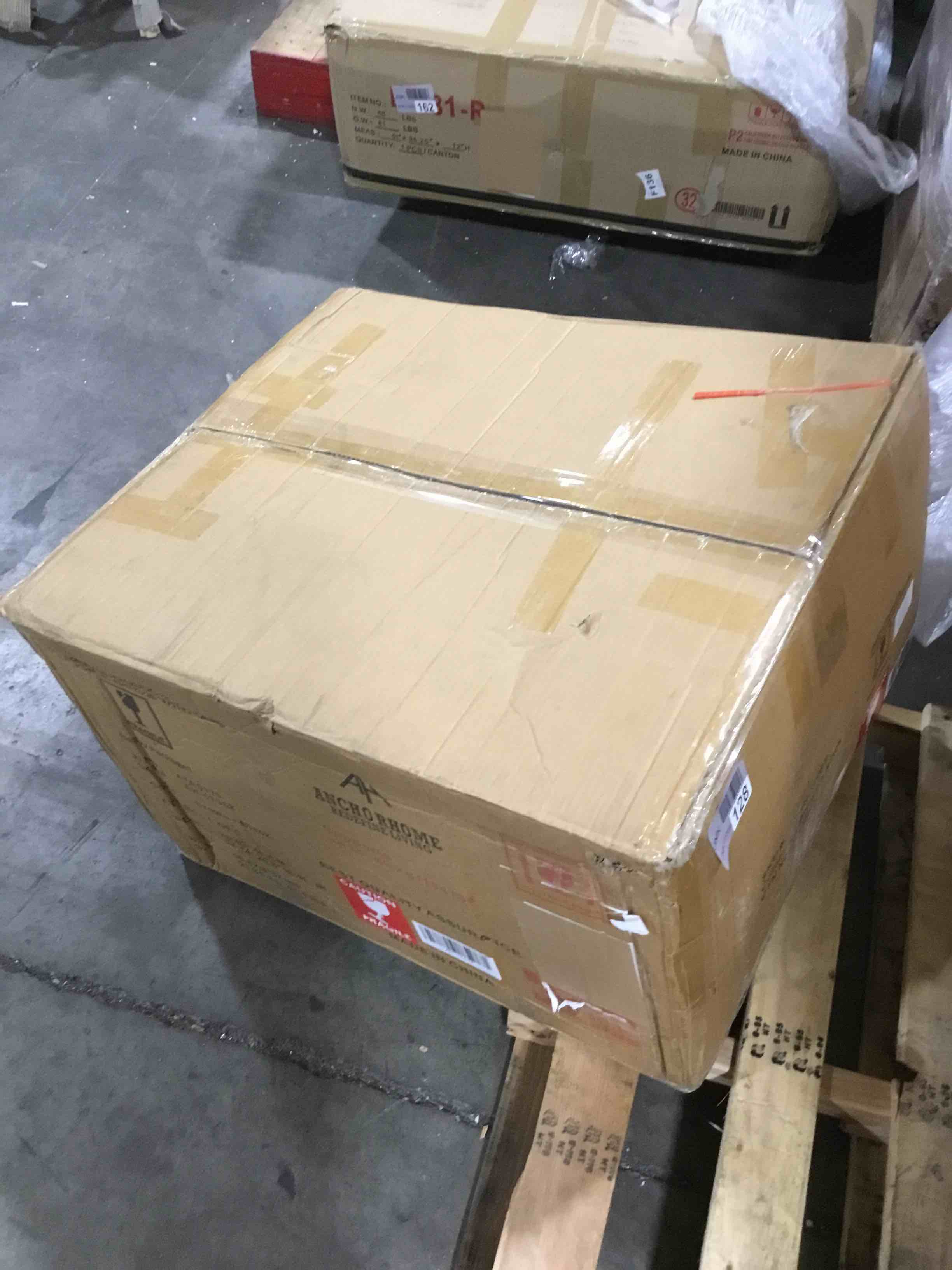 https://s3.amazonaws.com/lotting-images-prod/bidfta/BLU4773314_1691090035425.jpeg