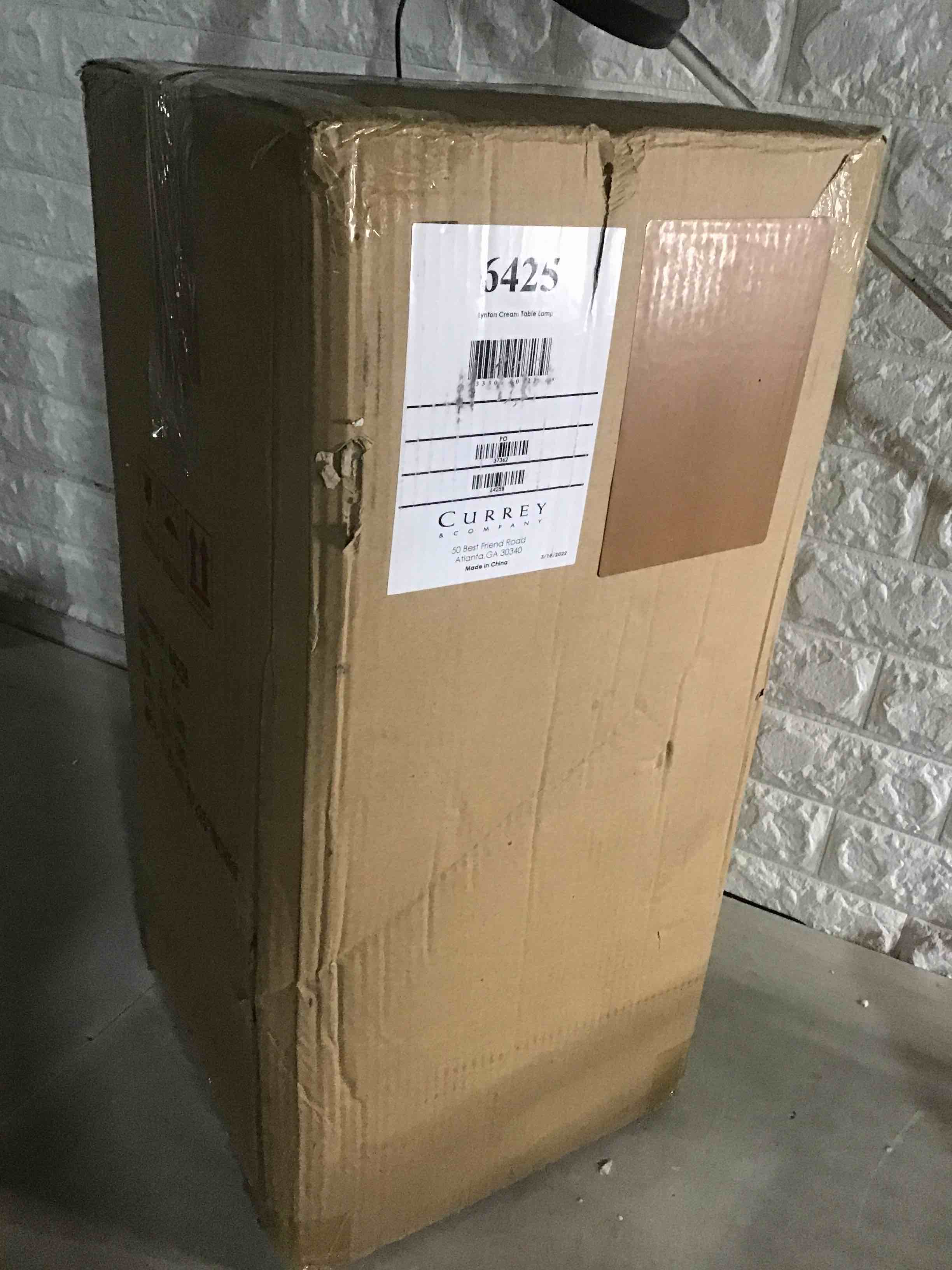 https://s3.amazonaws.com/lotting-images-prod/bidfta/BLU4773990_1688560028587.jpeg