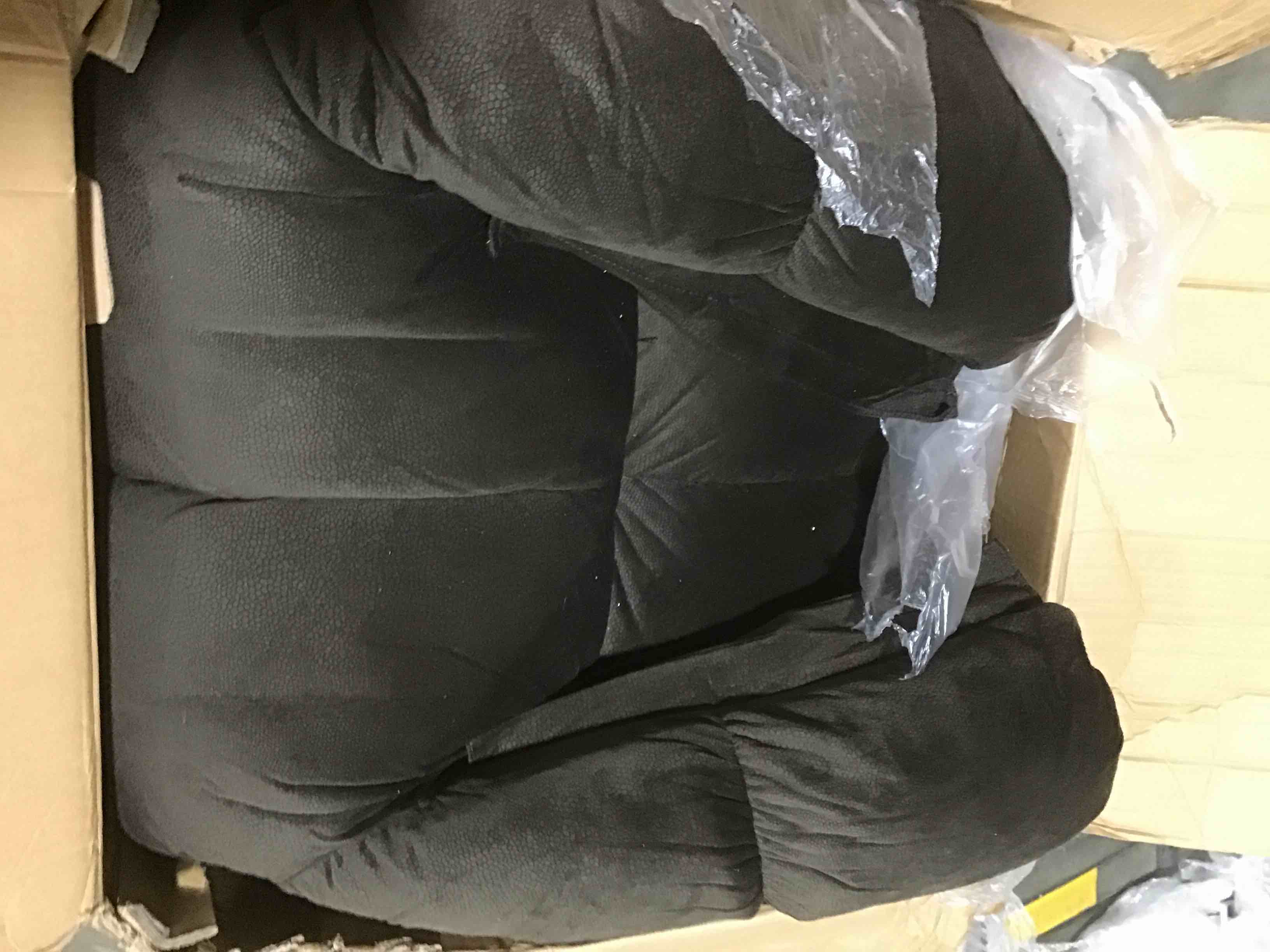 https://s3.amazonaws.com/lotting-images-prod/bidfta/BLU4774591_1689276723863.jpeg