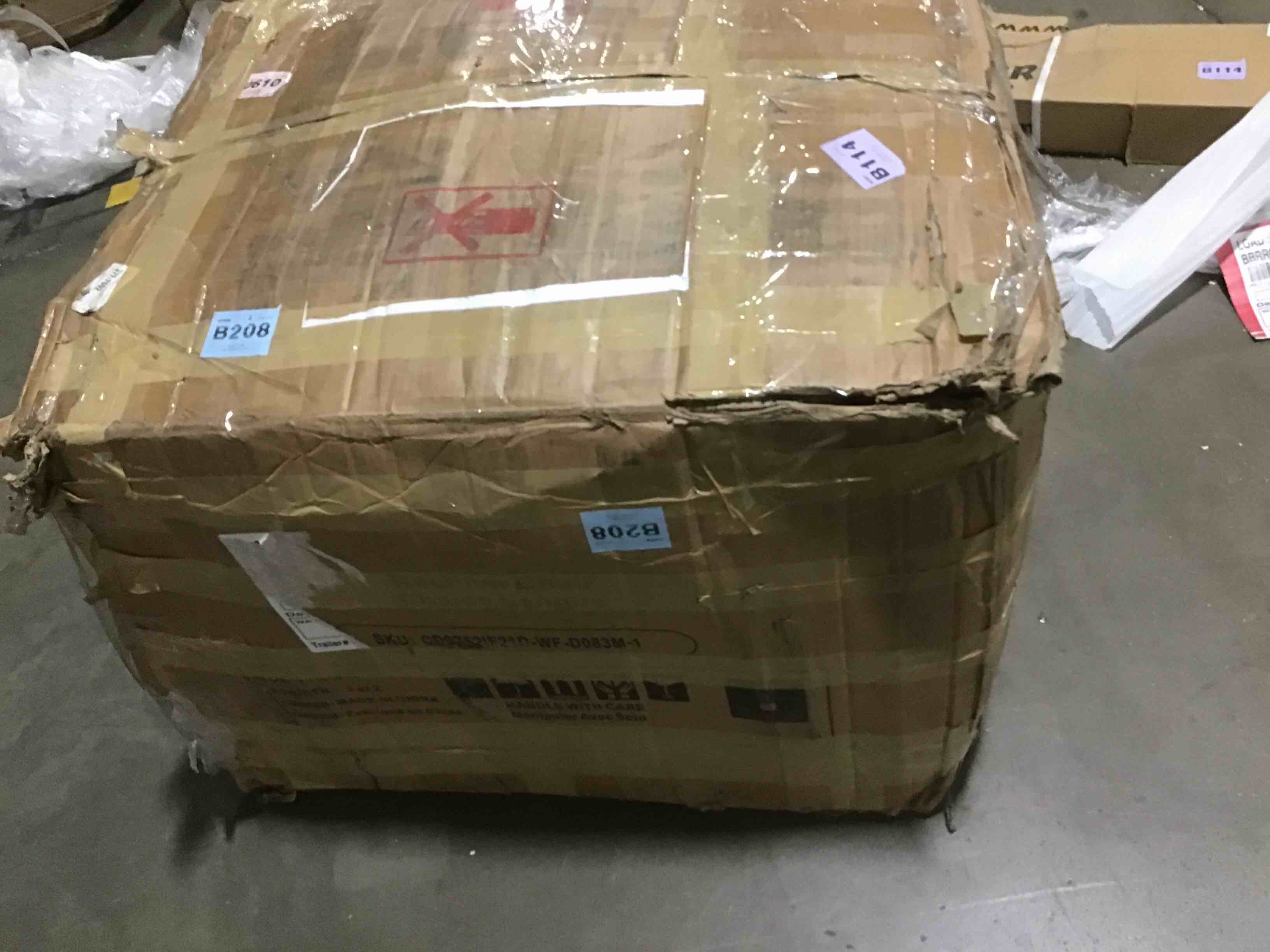 https://s3.amazonaws.com/lotting-images-prod/bidfta/BLU4774591_1689276778808.jpeg