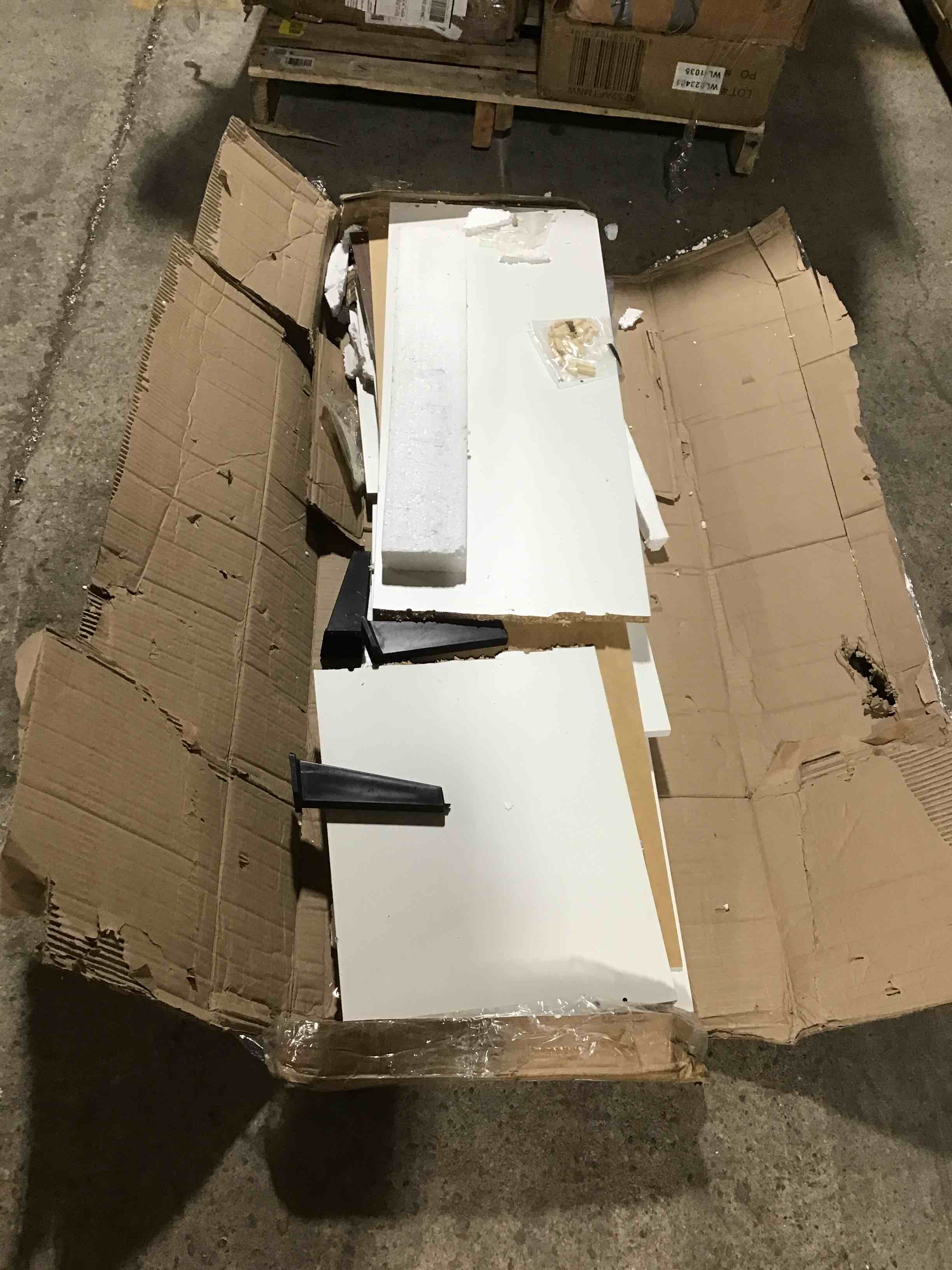 https://s3.amazonaws.com/lotting-images-prod/bidfta/BLU4775420_1688994783699.jpeg