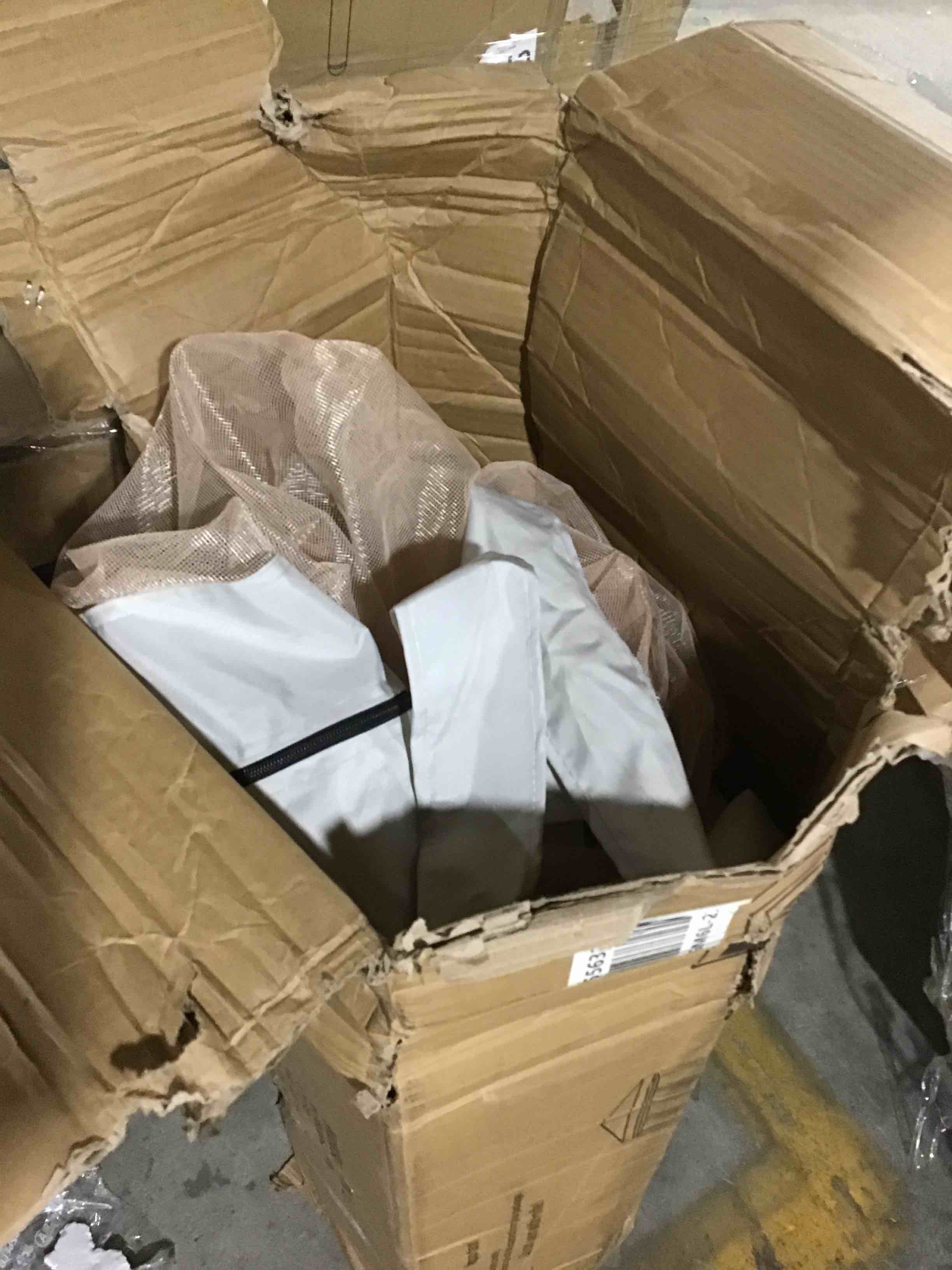 https://s3.amazonaws.com/lotting-images-prod/bidfta/BLU4775853_1690374206650.jpeg
