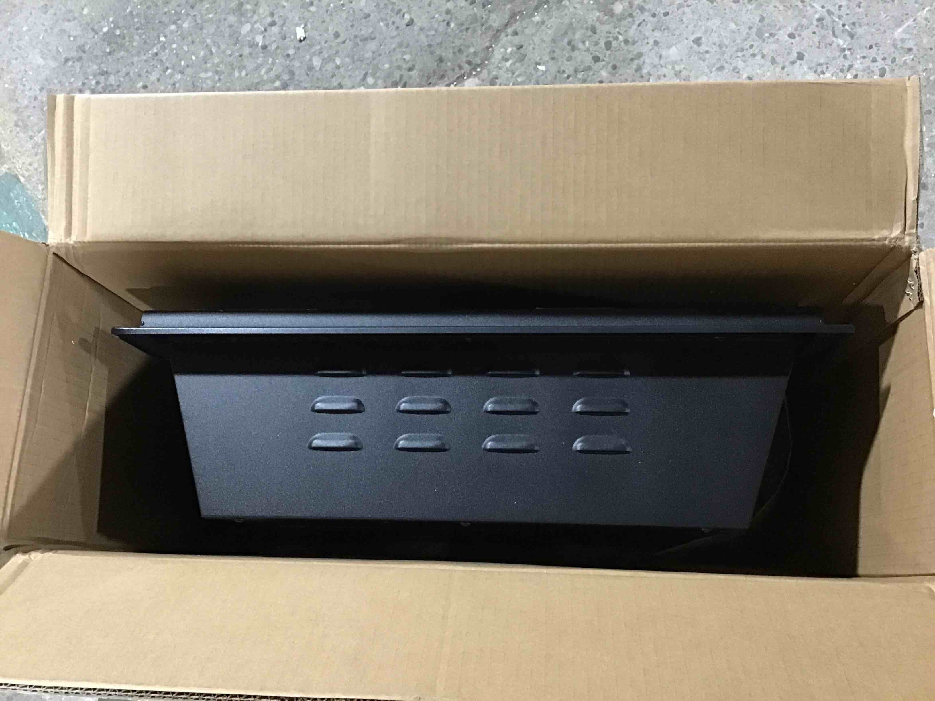 https://s3.amazonaws.com/lotting-images-prod/bidfta/BLU4775894_1690378243041.jpeg