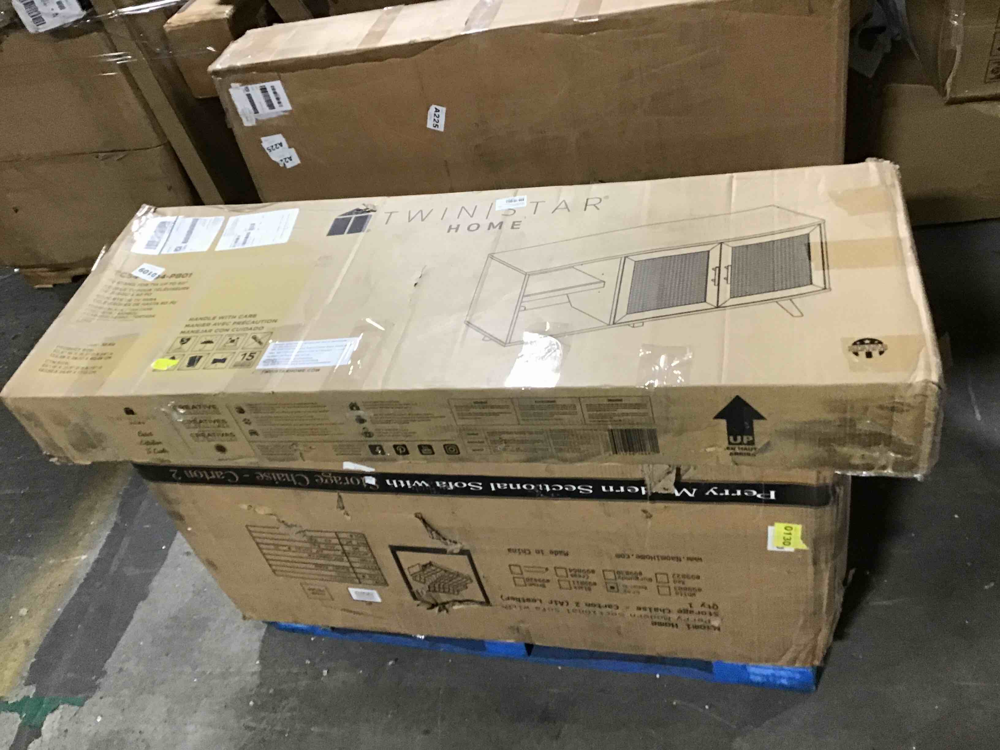 https://s3.amazonaws.com/lotting-images-prod/bidfta/BLU4775914_1690392479641.jpeg