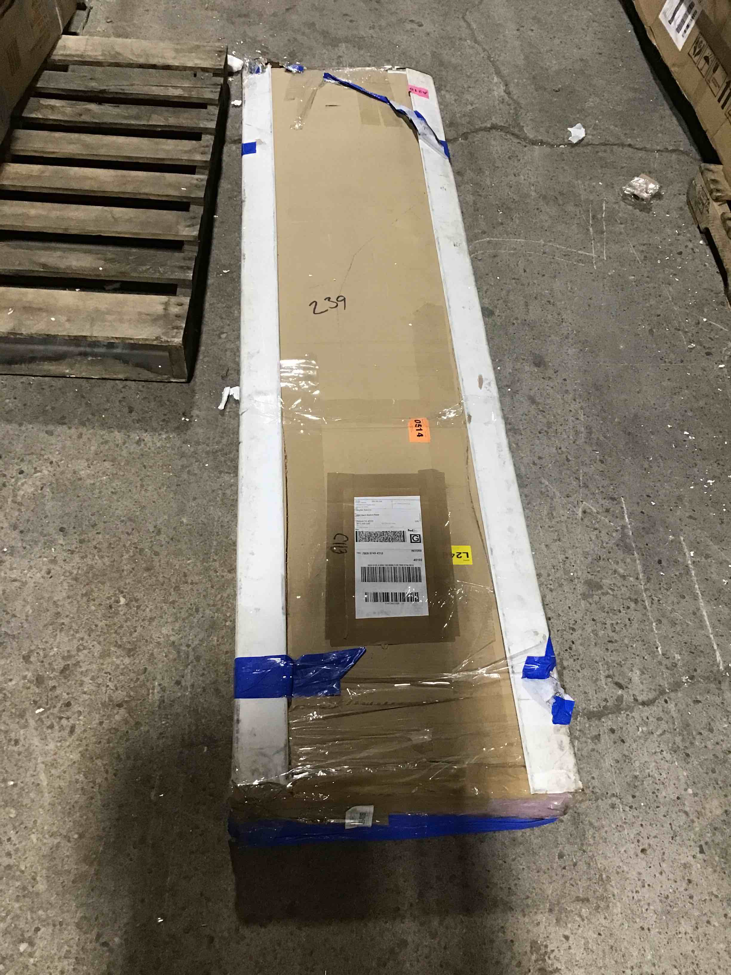 https://s3.amazonaws.com/lotting-images-prod/bidfta/BLU4775955_1690566399737.jpeg