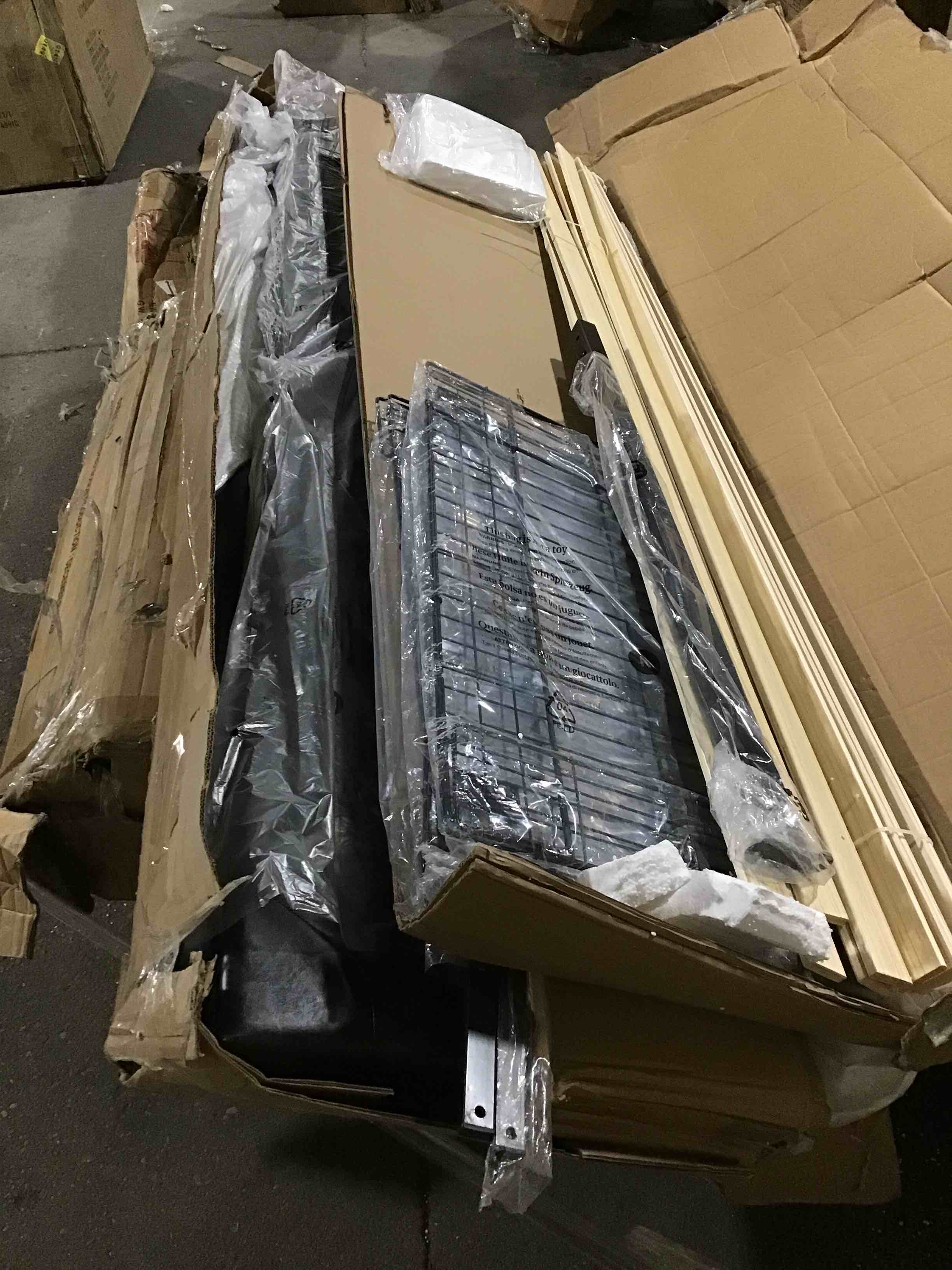 https://s3.amazonaws.com/lotting-images-prod/bidfta/BLU4776013_1690894003414.jpeg