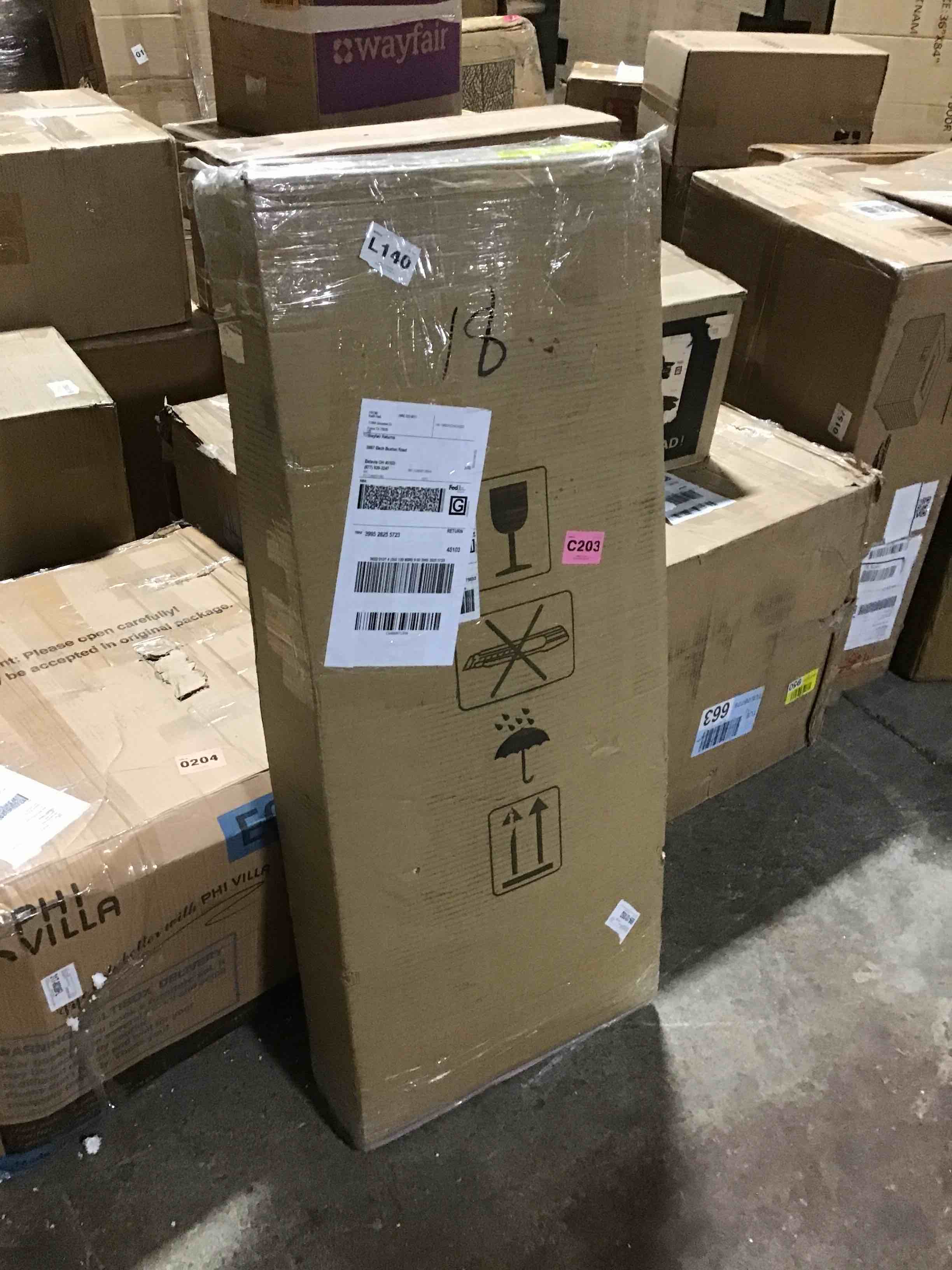 https://s3.amazonaws.com/lotting-images-prod/bidfta/BLU4776641_1688661611941.jpeg