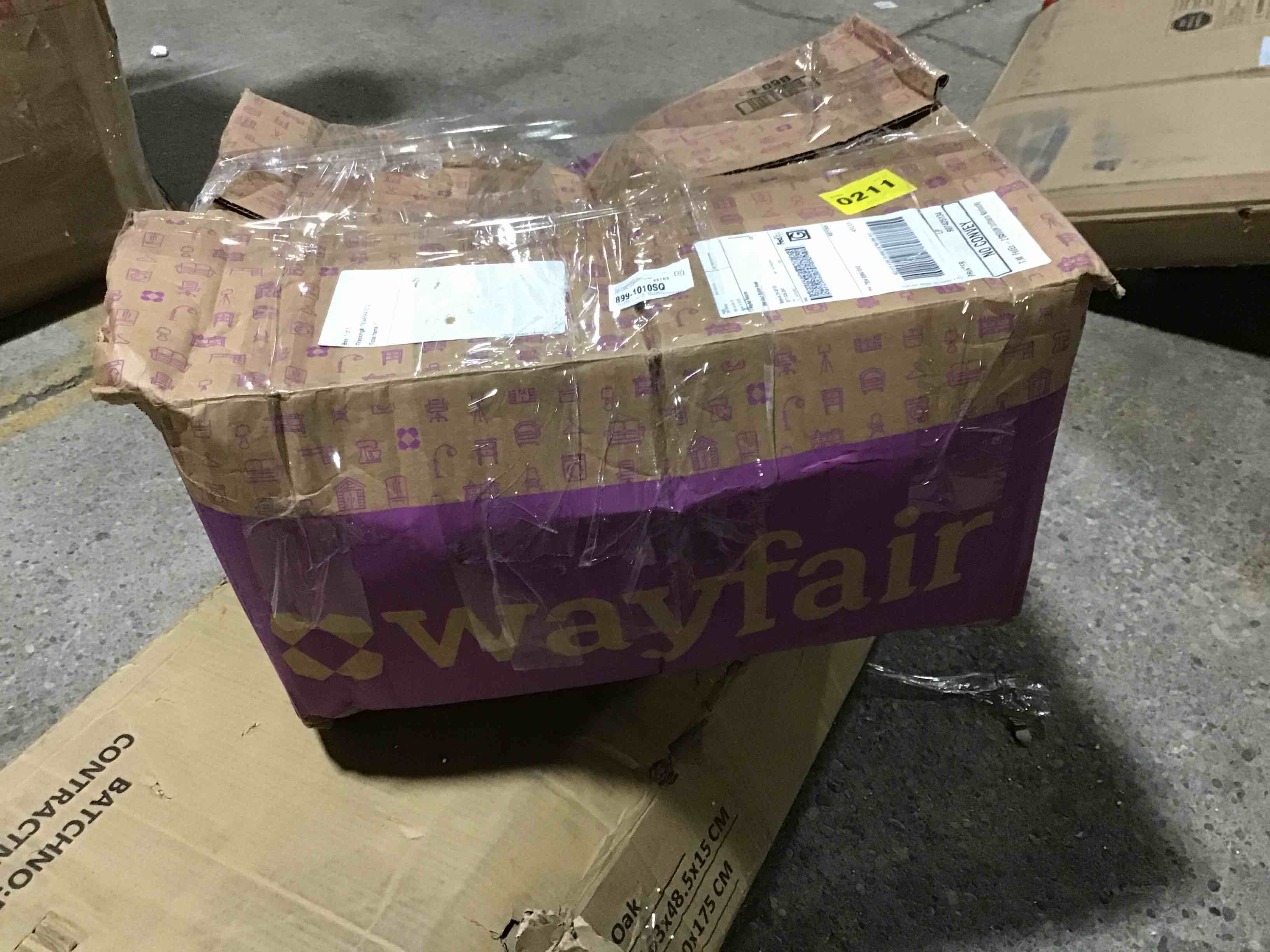 https://s3.amazonaws.com/lotting-images-prod/bidfta/BLU4776695_1689008707493.jpeg