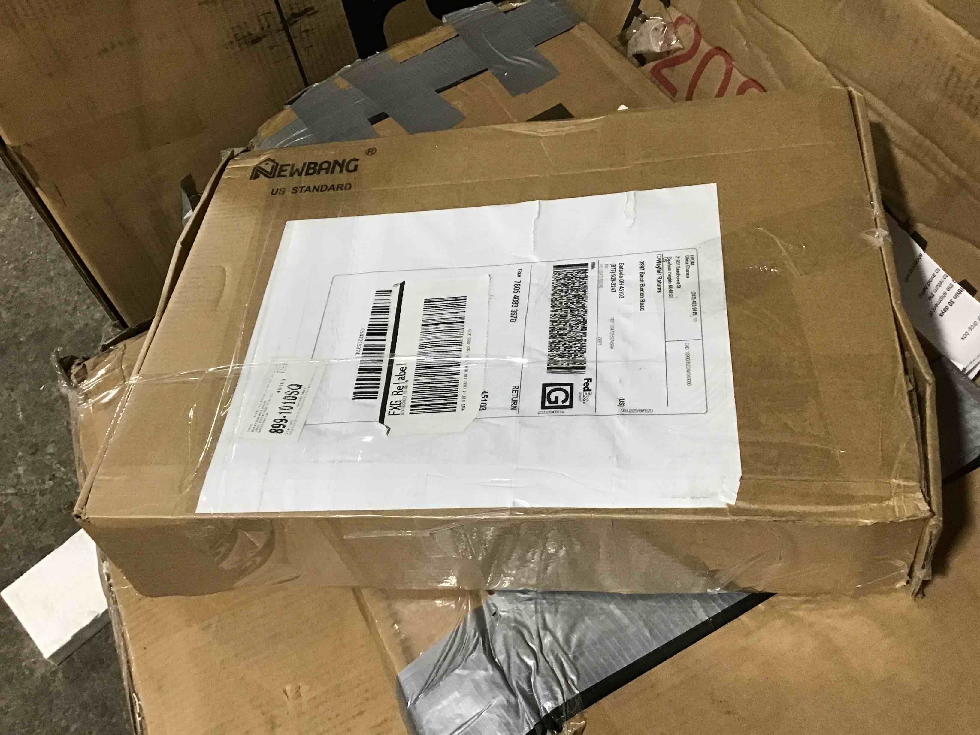https://s3.amazonaws.com/lotting-images-prod/bidfta/BLU4776697_1689009557455.jpeg