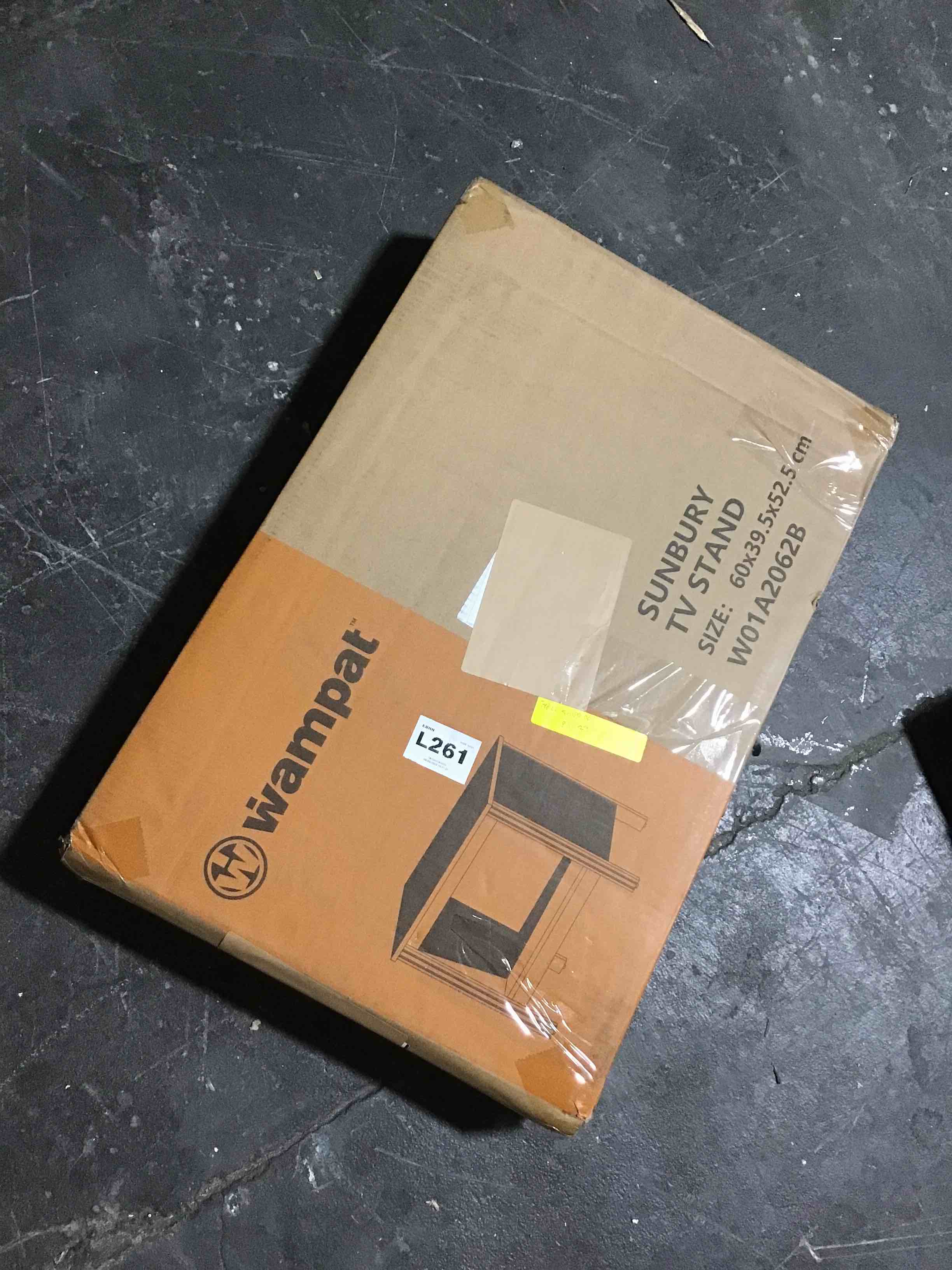 https://s3.amazonaws.com/lotting-images-prod/bidfta/BLU4777491_1692887913498.jpeg