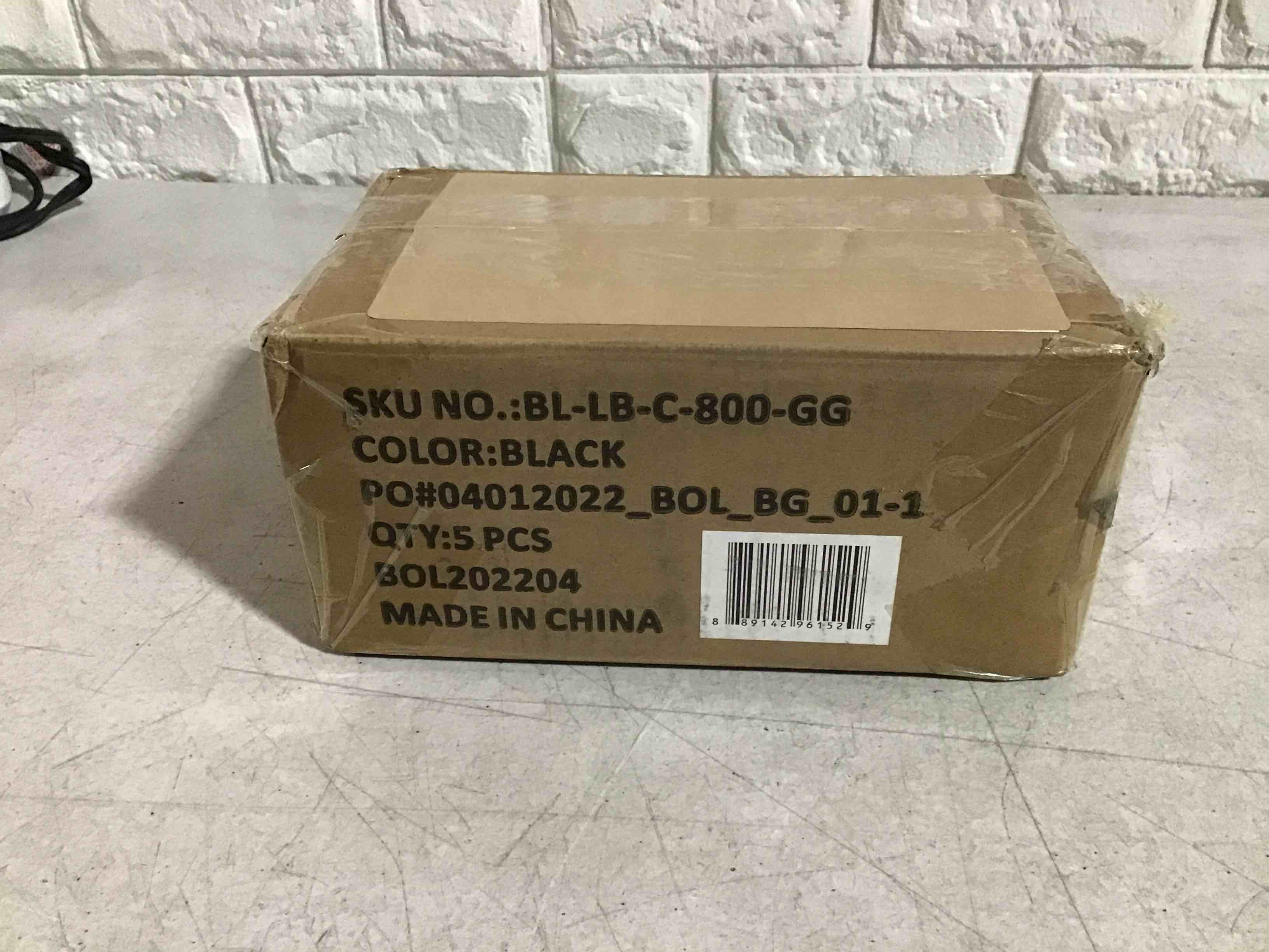 https://s3.amazonaws.com/lotting-images-prod/bidfta/BLU4780642_1689341544655.jpeg