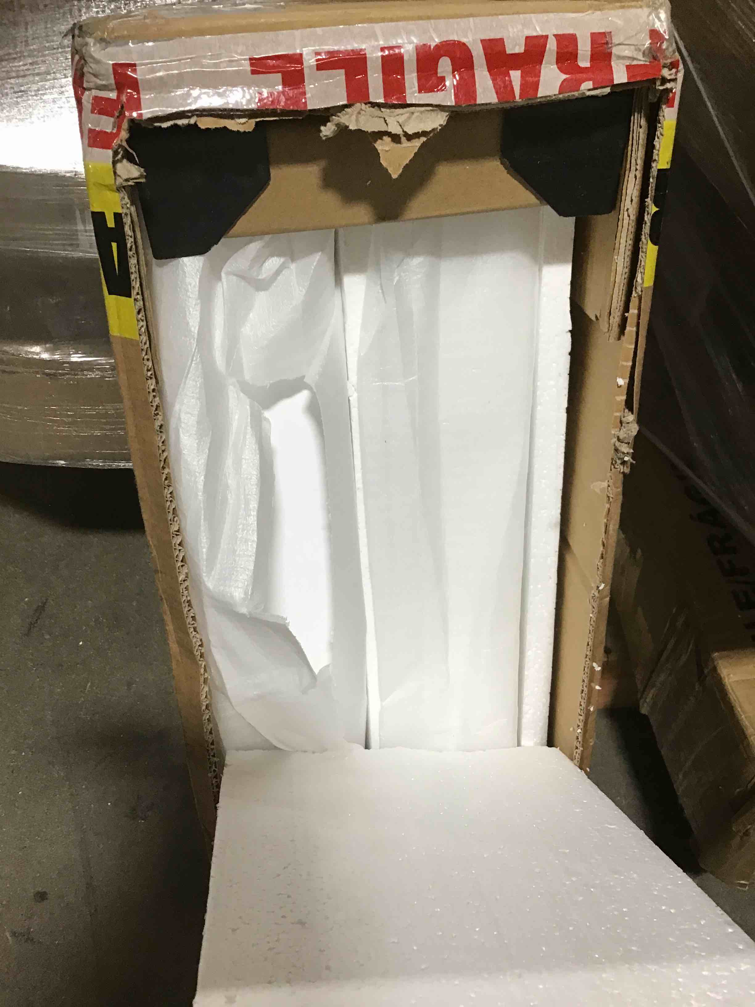 https://s3.amazonaws.com/lotting-images-prod/bidfta/BLU4782613_1689270841844.jpeg