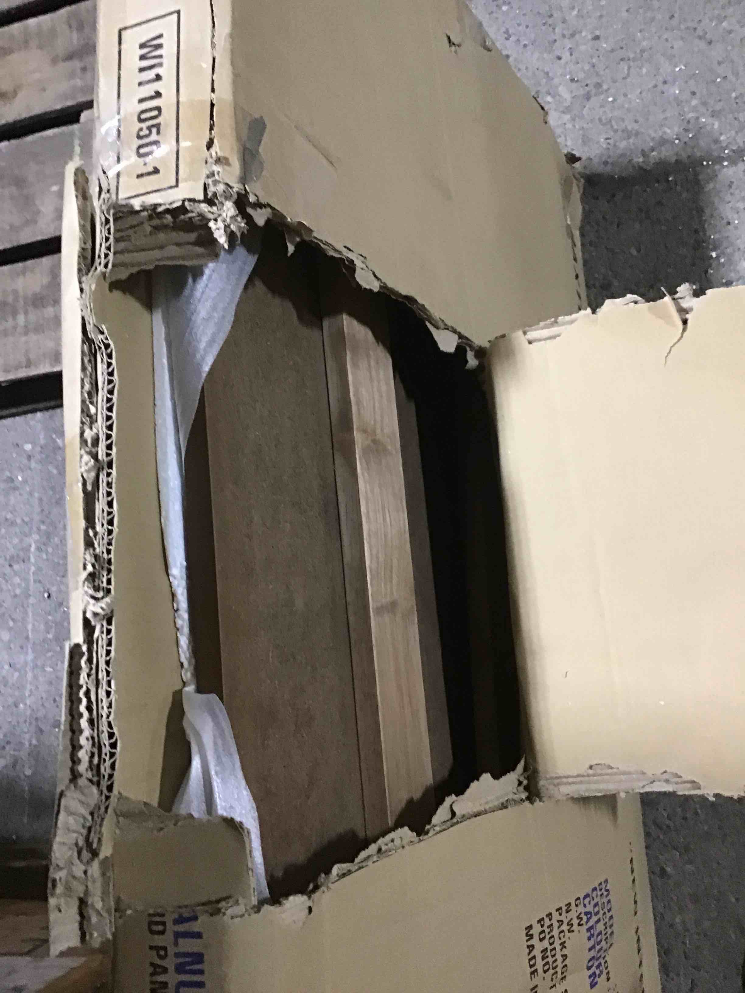 https://s3.amazonaws.com/lotting-images-prod/bidfta/BLU4782637_1689353062836.jpeg