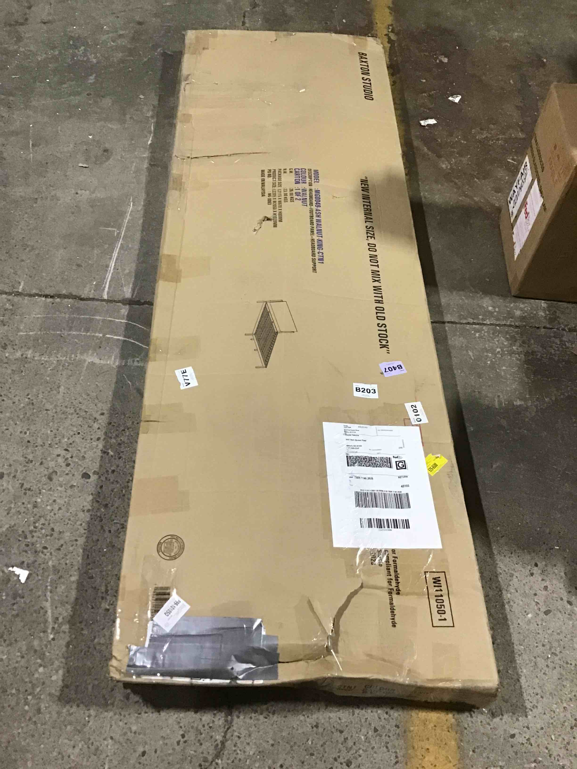 https://s3.amazonaws.com/lotting-images-prod/bidfta/BLU4782637_1689353223300.jpeg