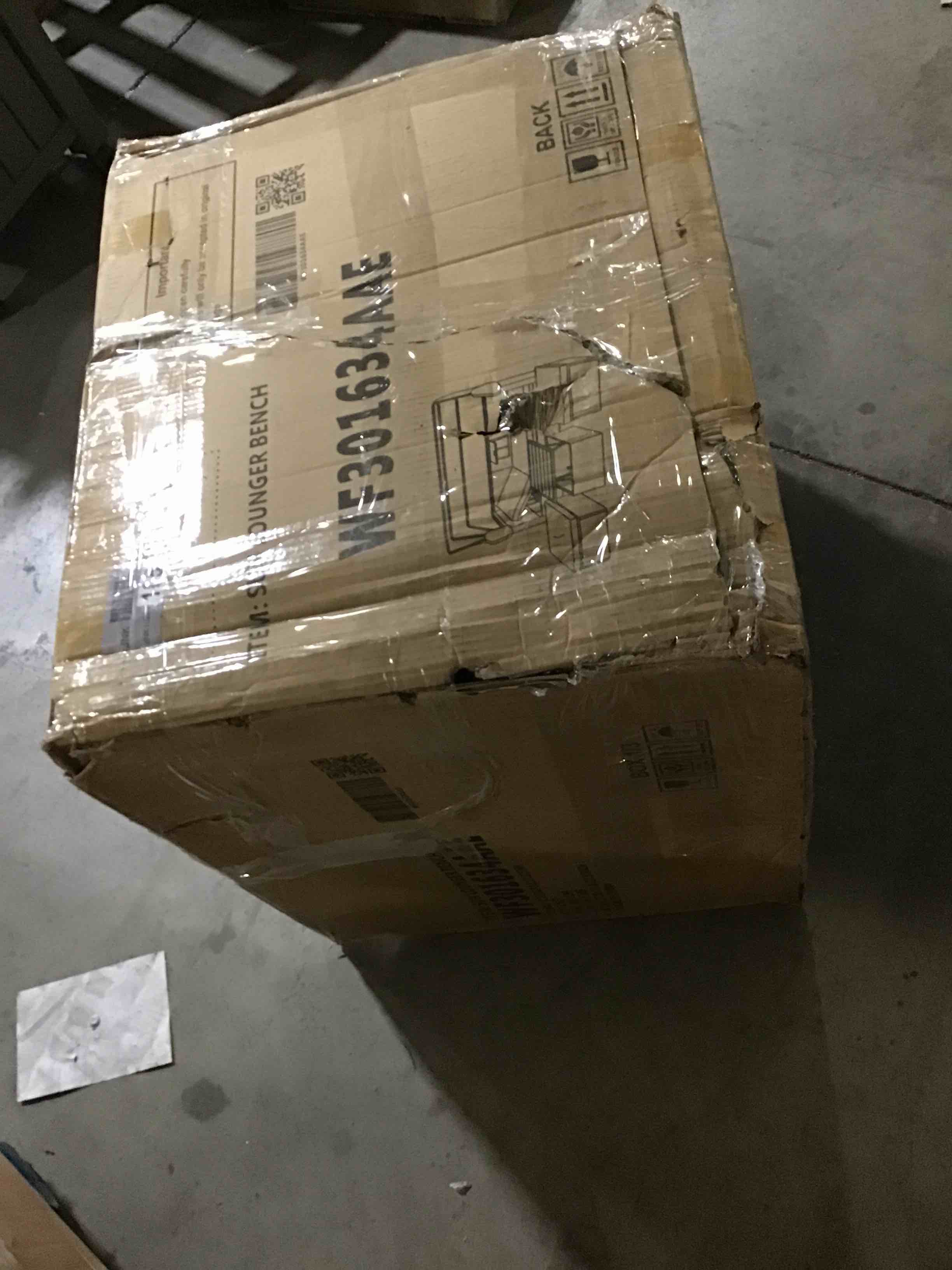 https://s3.amazonaws.com/lotting-images-prod/bidfta/BLU4783091_1691773793569.jpeg