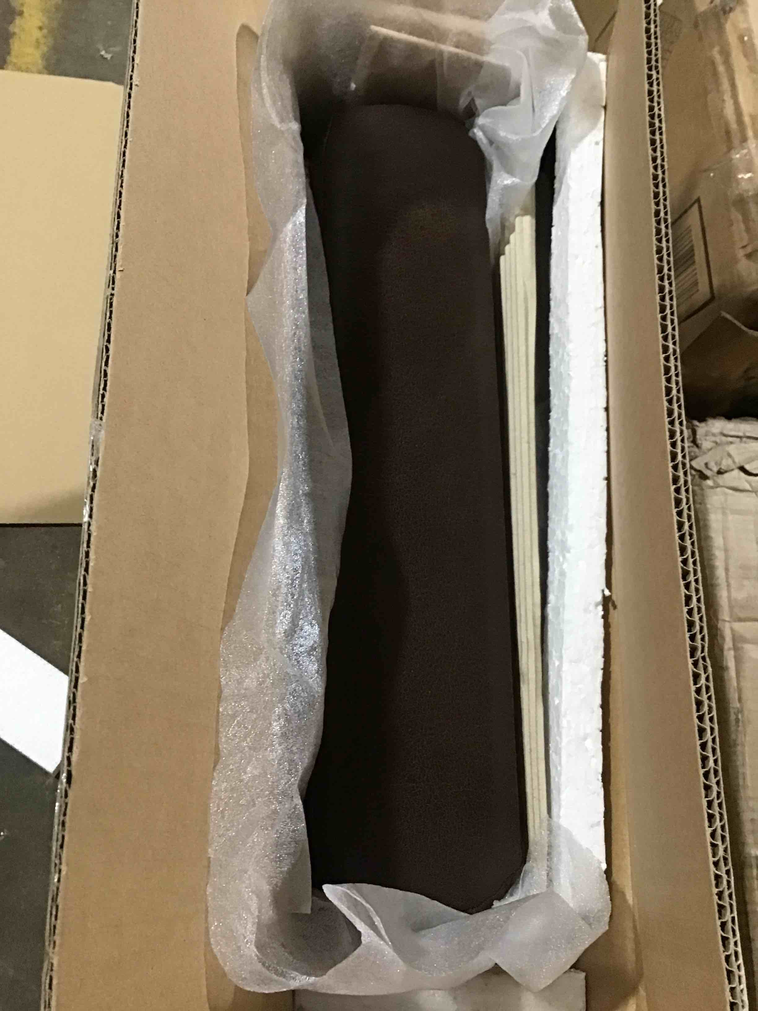 https://s3.amazonaws.com/lotting-images-prod/bidfta/BLU4783316_1693407758820.jpeg
