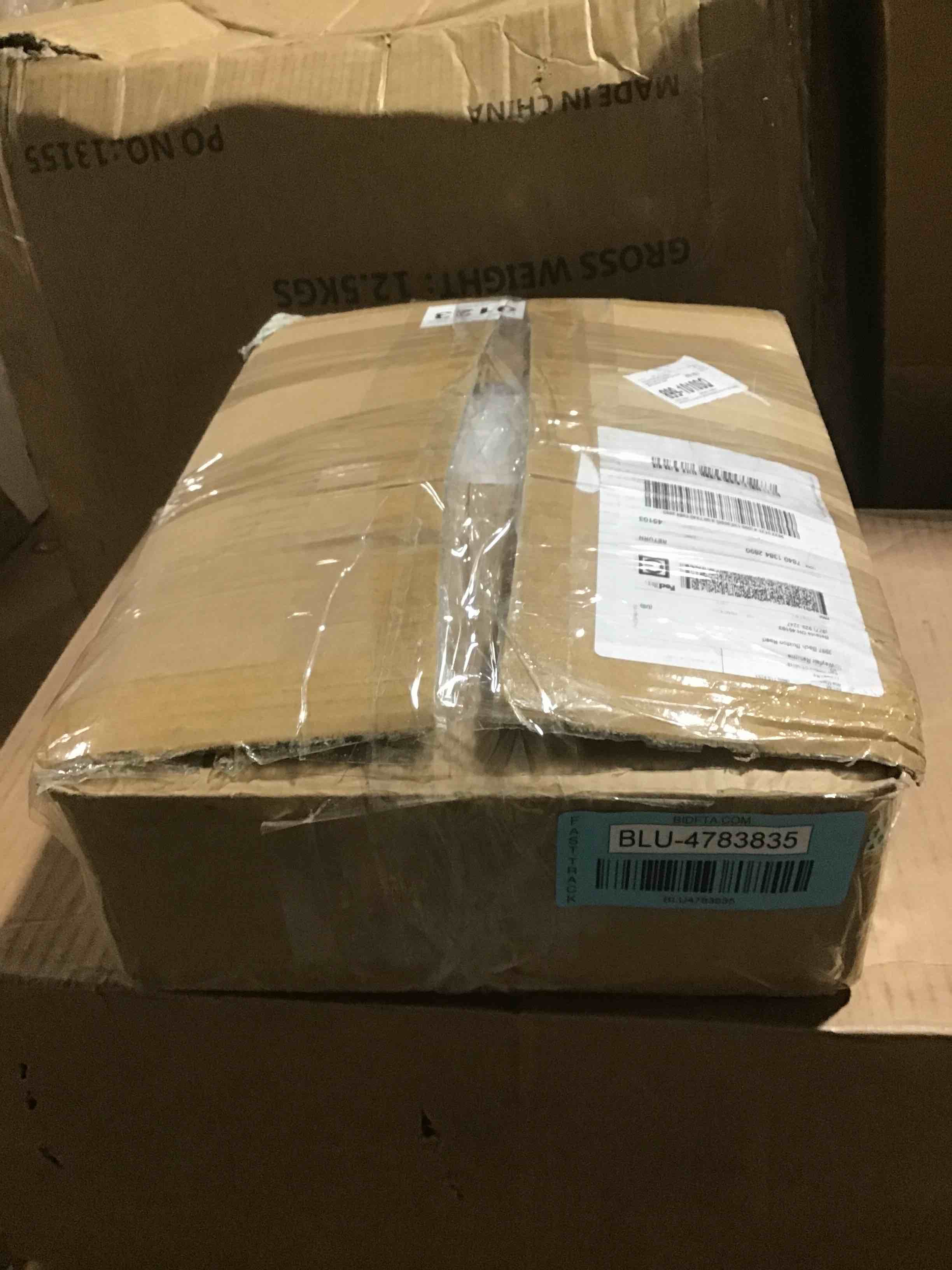https://s3.amazonaws.com/lotting-images-prod/bidfta/BLU4783835_1695836127087.jpeg
