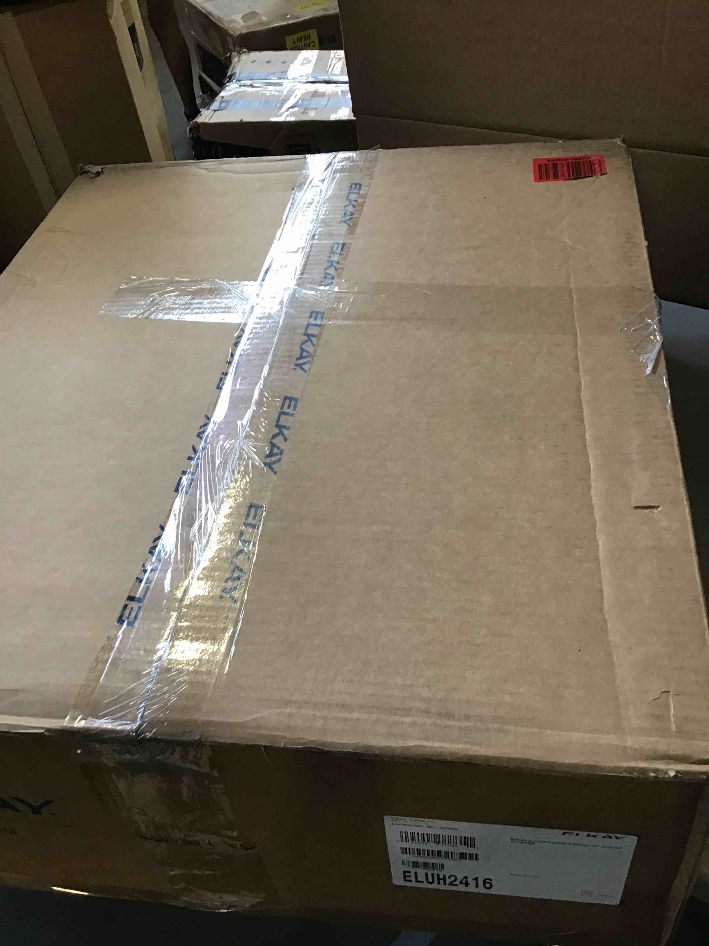 https://s3.amazonaws.com/lotting-images-prod/bidfta/BLU4786100_1690896194876.jpeg