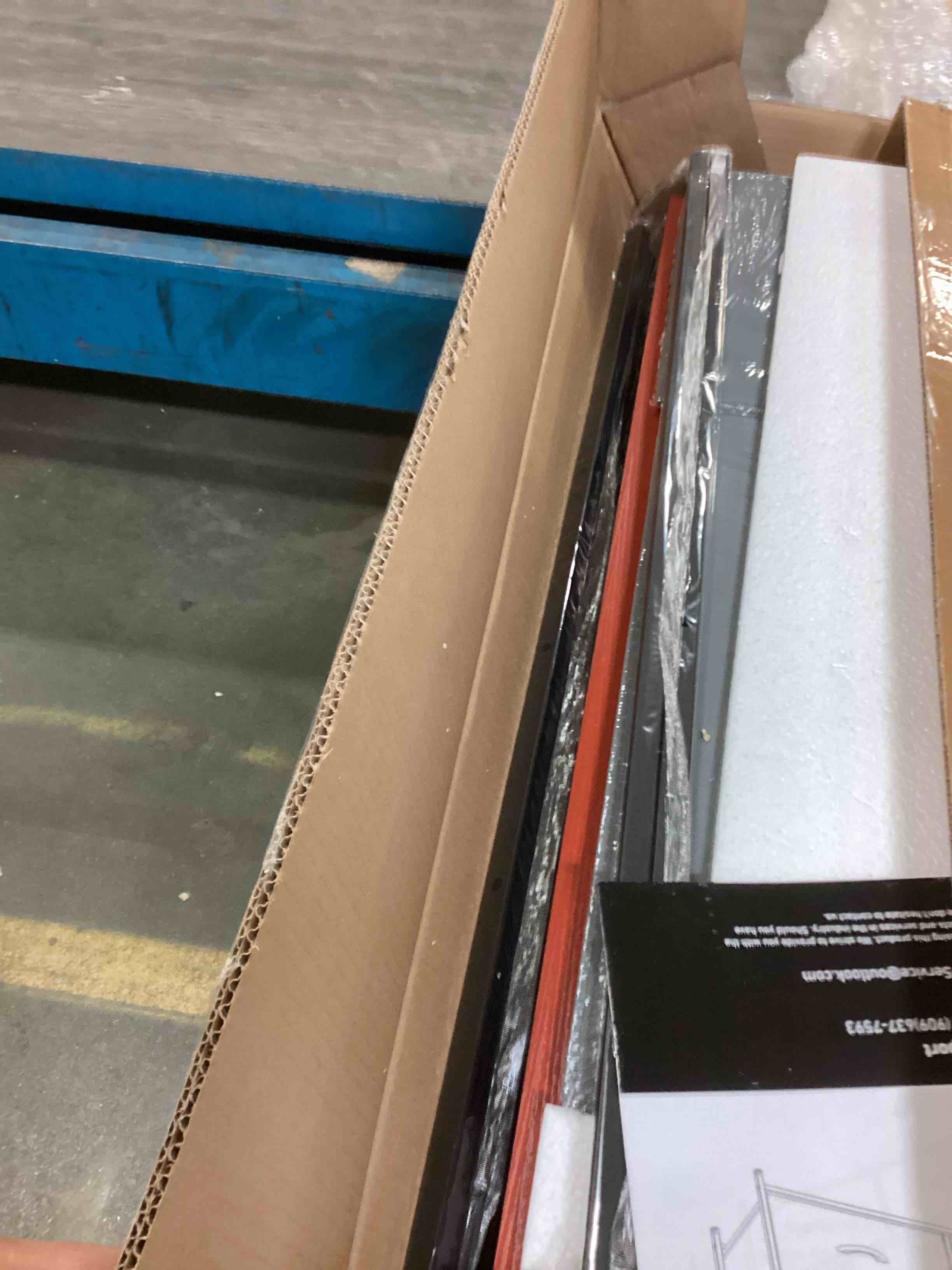 https://s3.amazonaws.com/lotting-images-prod/bidfta/BLU4791484_1703250215915.jpeg