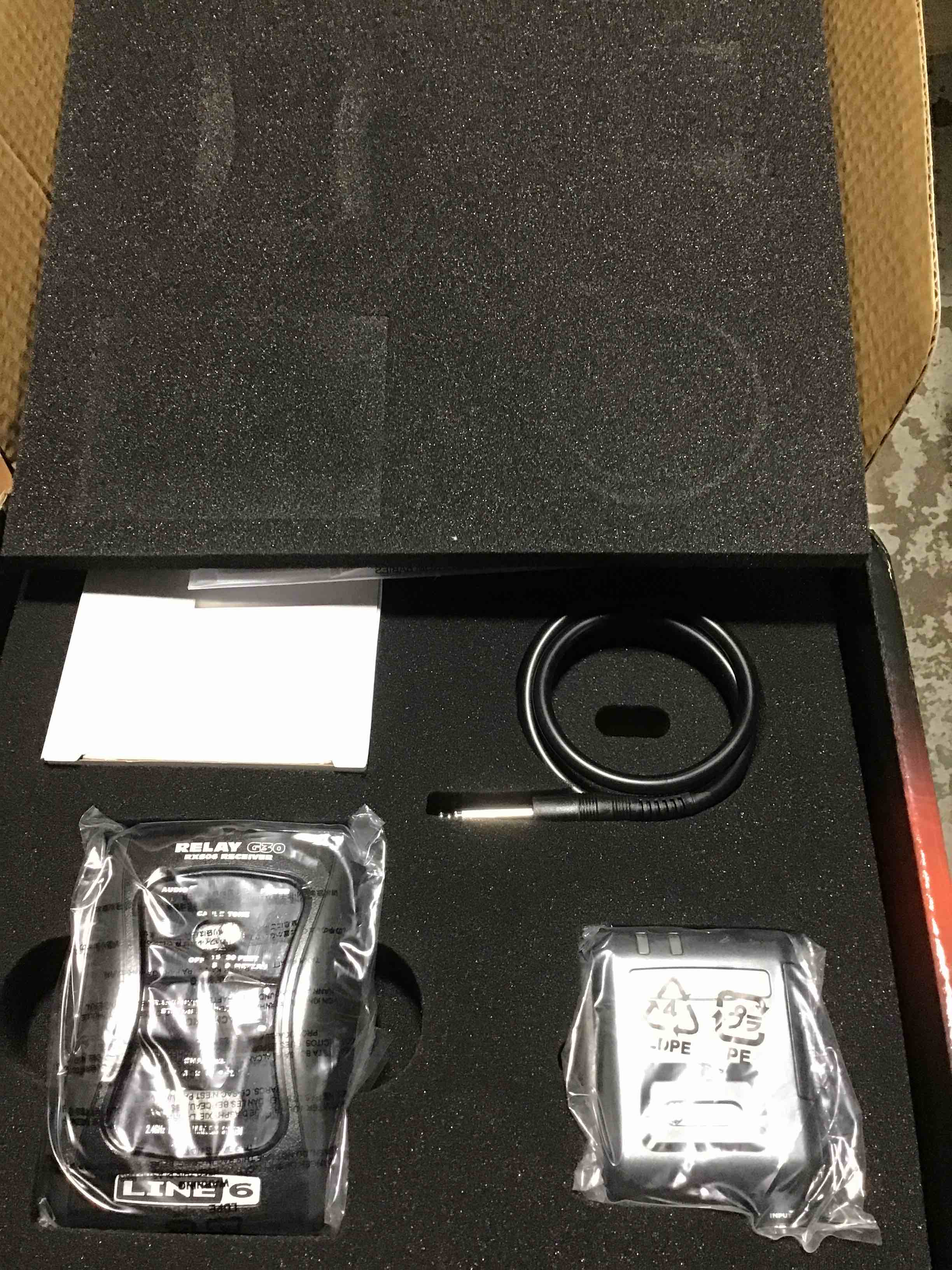 https://s3.amazonaws.com/lotting-images-prod/bidfta/BLU4811592_1686064675409.jpeg