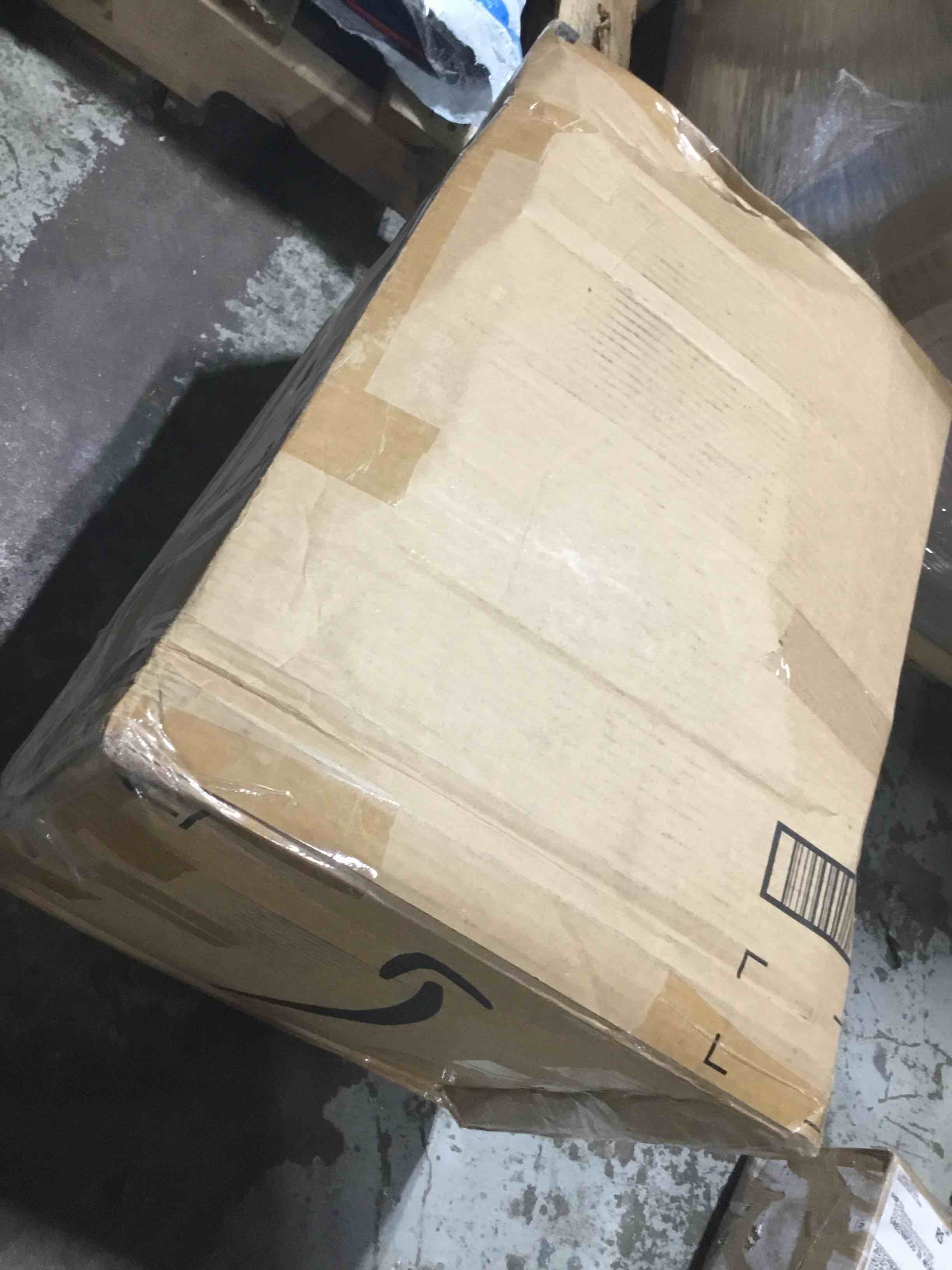 https://s3.amazonaws.com/lotting-images-prod/bidfta/BLU4811602_1686152872373.jpeg