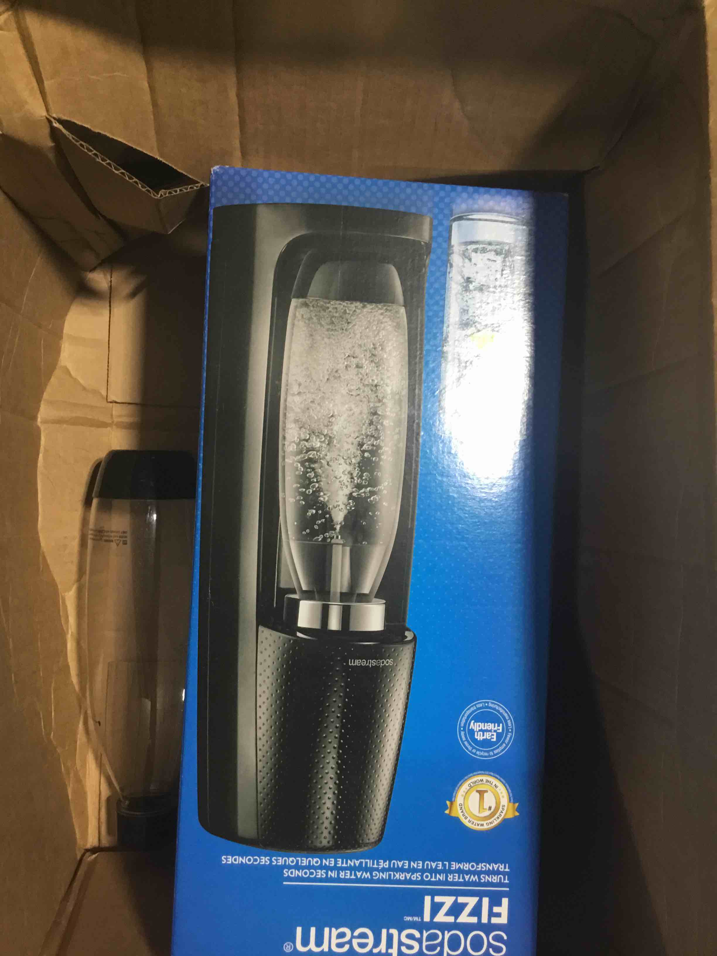 https://s3.amazonaws.com/lotting-images-prod/bidfta/BLU4811602_1686153015188.jpeg