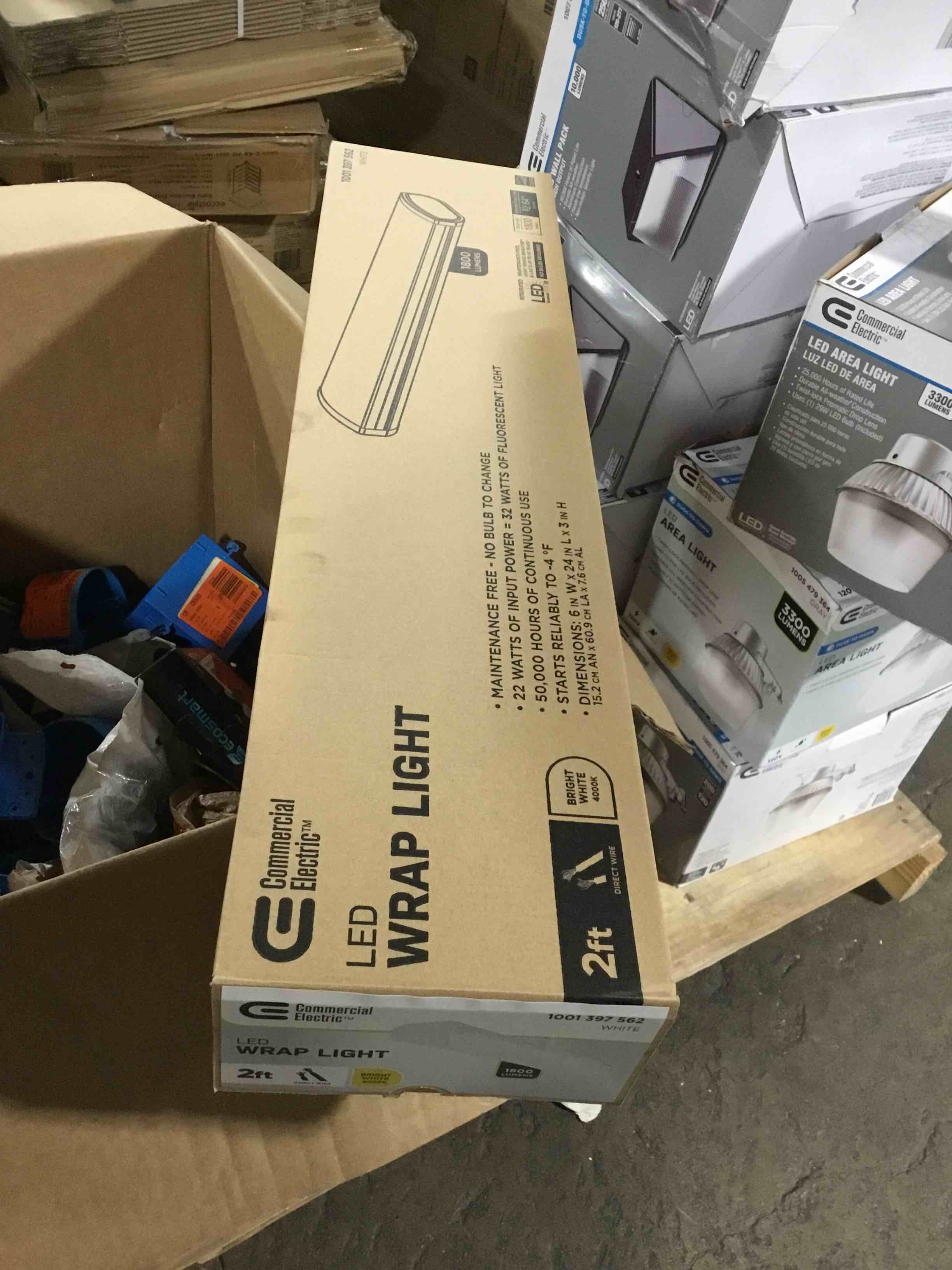 https://s3.amazonaws.com/lotting-images-prod/bidfta/BLU4812293_1691519804874.jpeg