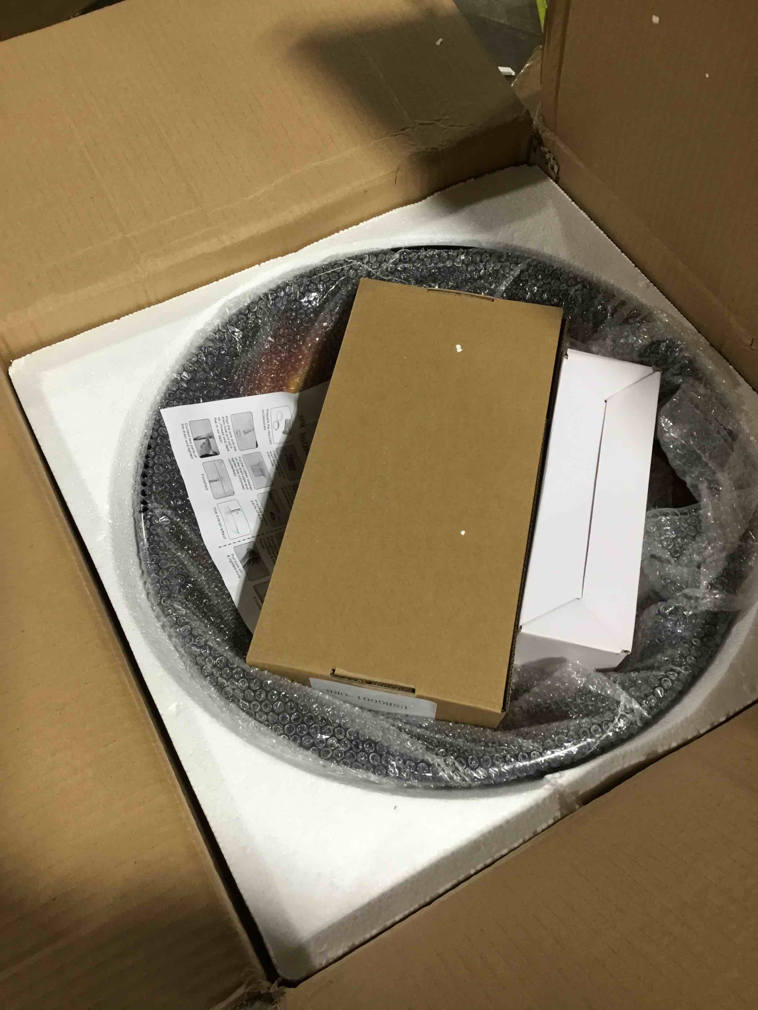 https://s3.amazonaws.com/lotting-images-prod/bidfta/BLU4812301_1691522134657.jpeg