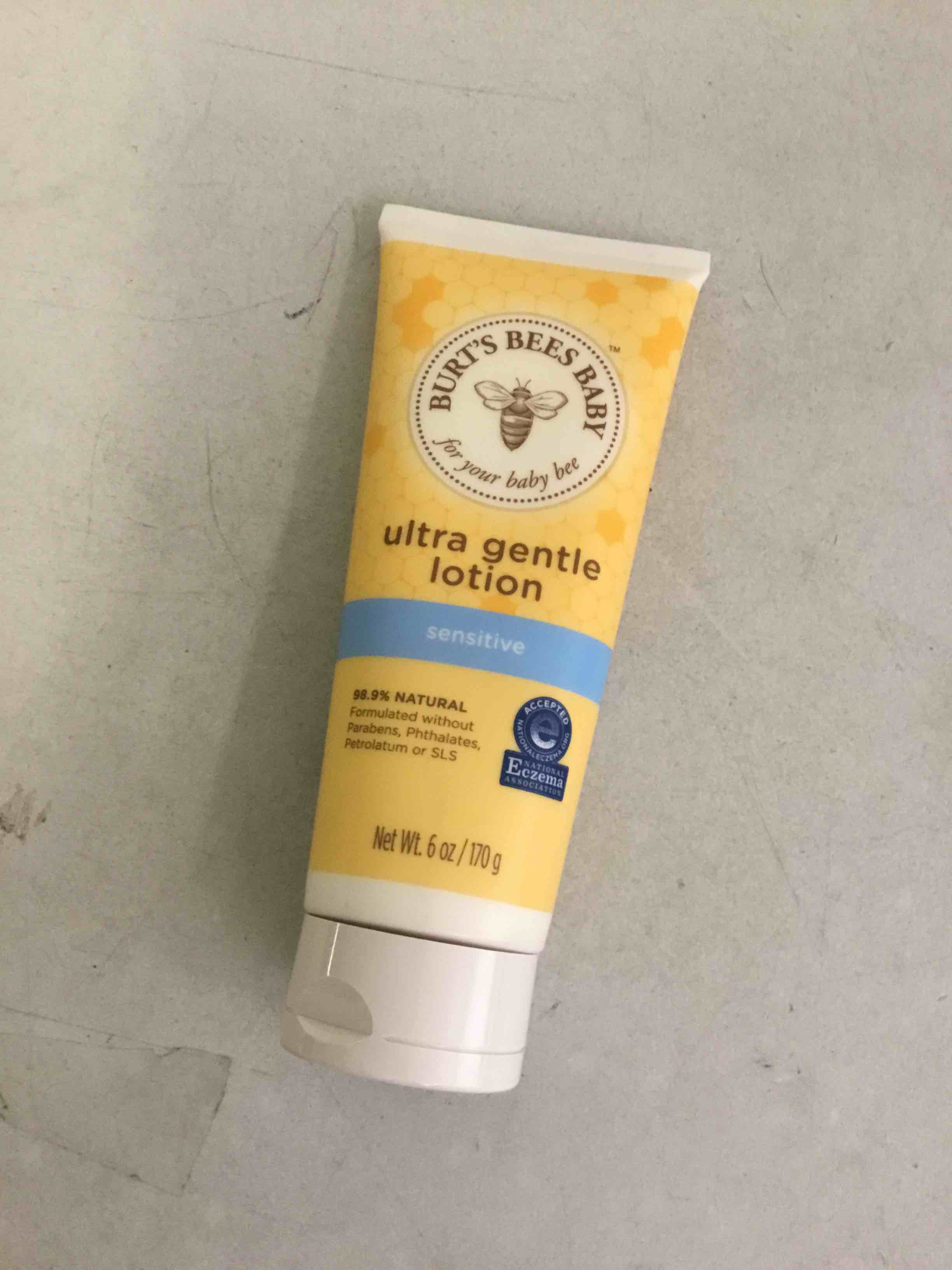 Burt s Bees Baby Ultra Gentle Lotion for Sensitive Skin  6 oz