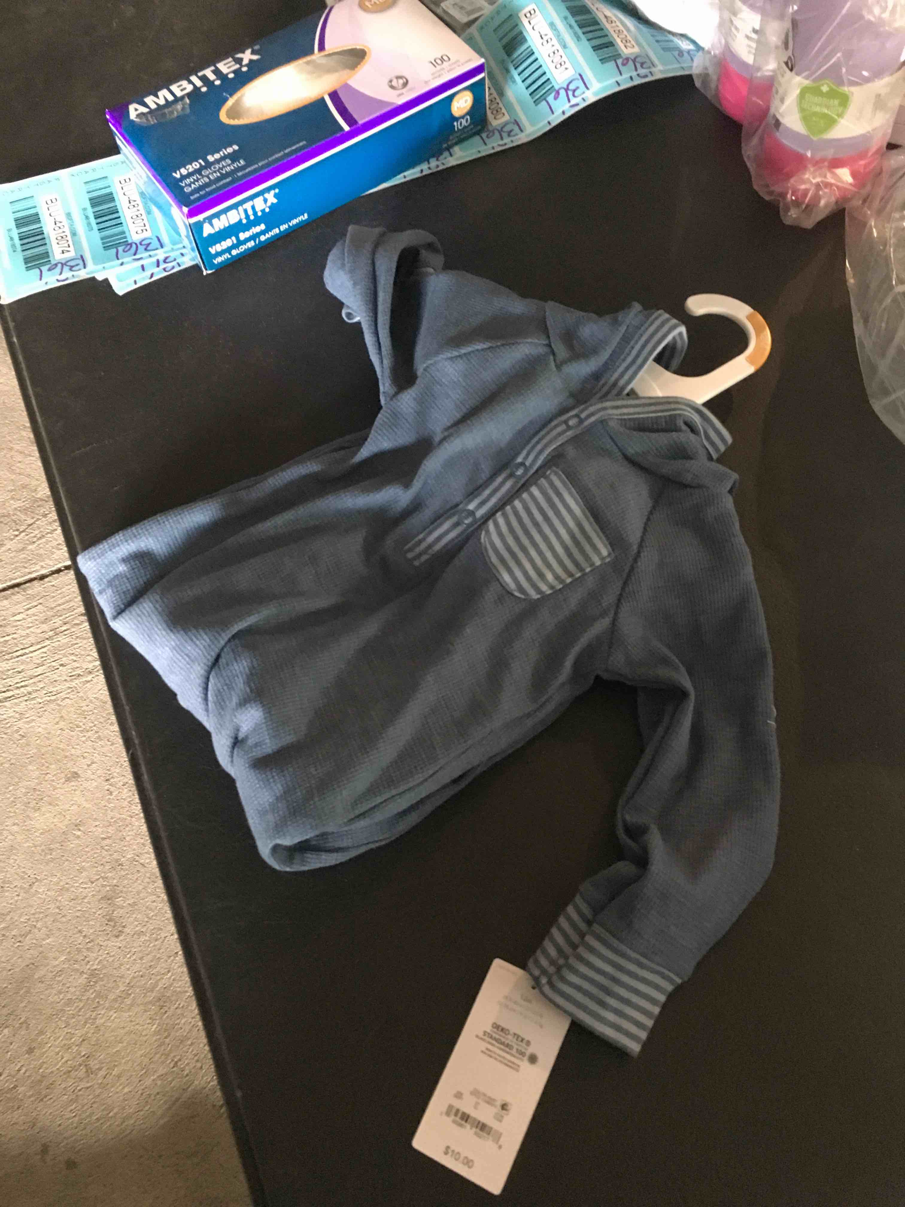 https://s3.amazonaws.com/lotting-images-prod/bidfta/BLU4818108_1690392820720.jpeg