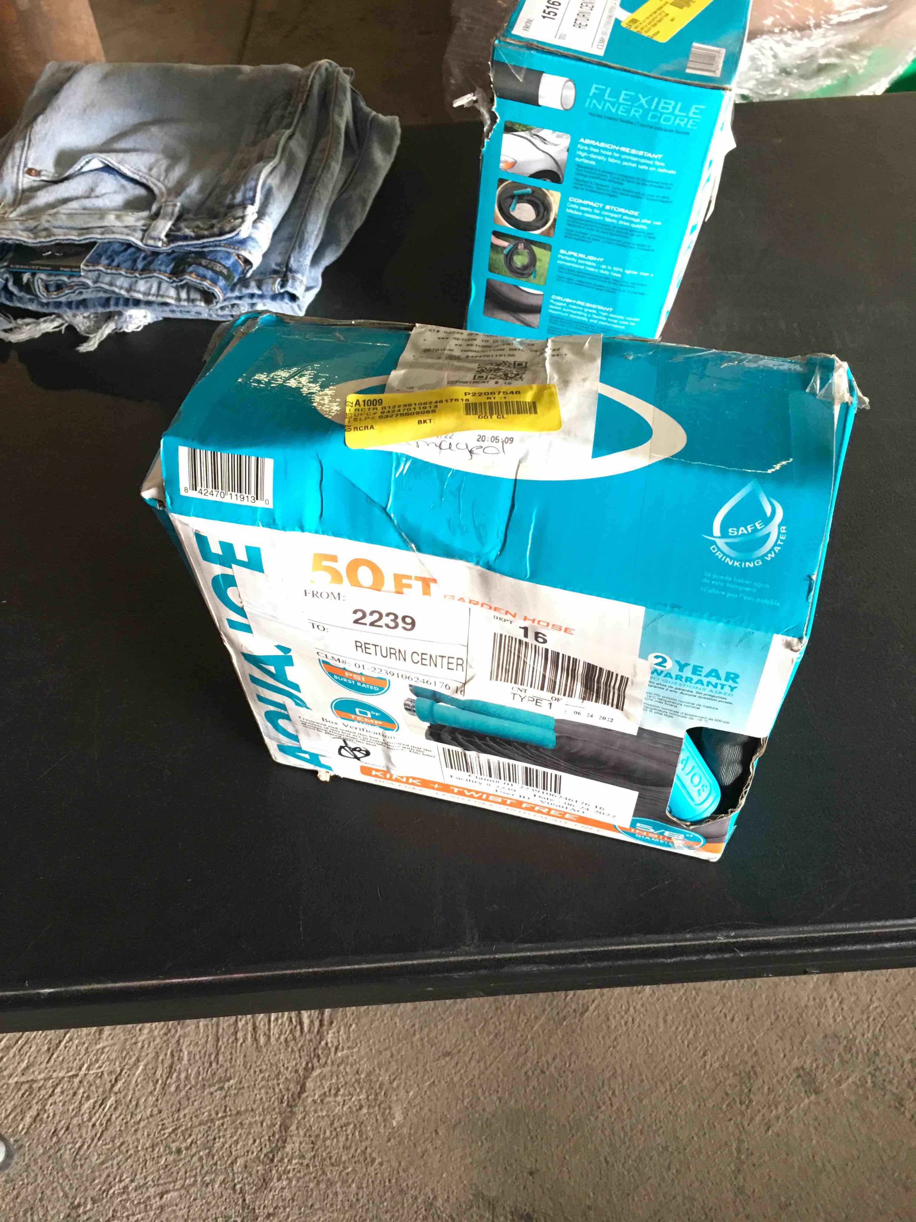 https://s3.amazonaws.com/lotting-images-prod/bidfta/BLU4818150_1690398831251.jpeg