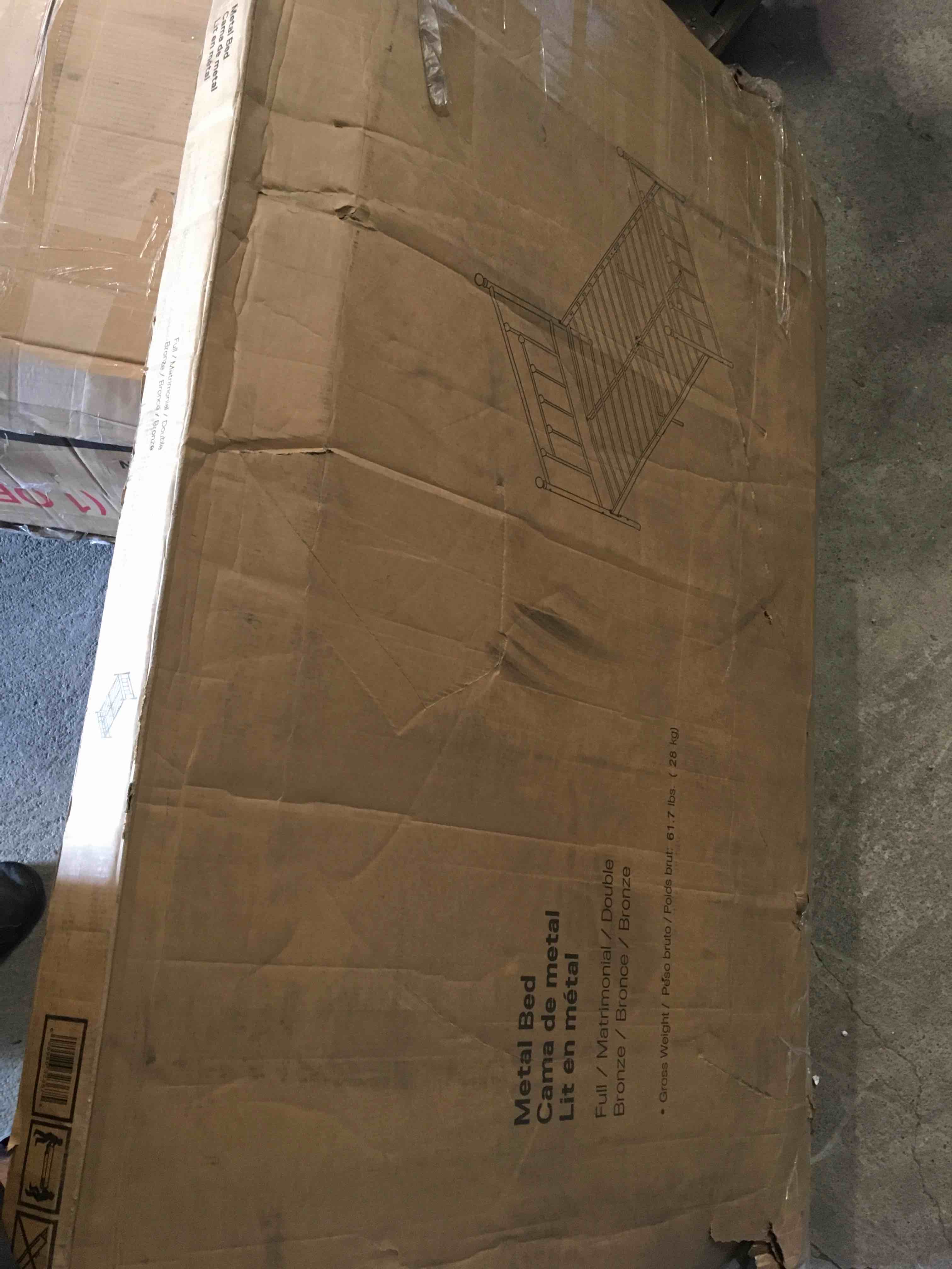 https://s3.amazonaws.com/lotting-images-prod/bidfta/BLU4819250_1687199400981.jpeg