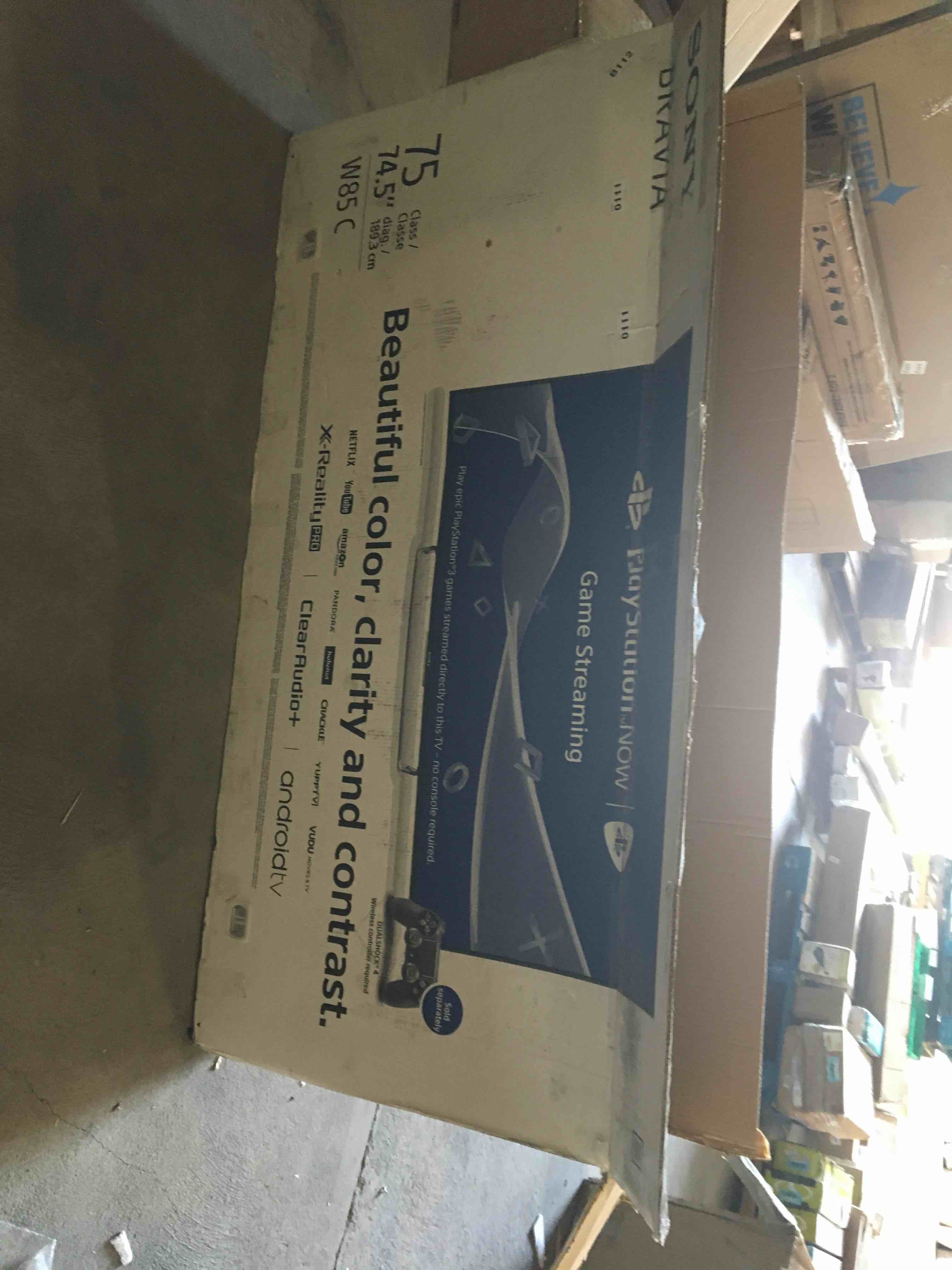 https://s3.amazonaws.com/lotting-images-prod/bidfta/BLU4819266_1687195164956.jpeg