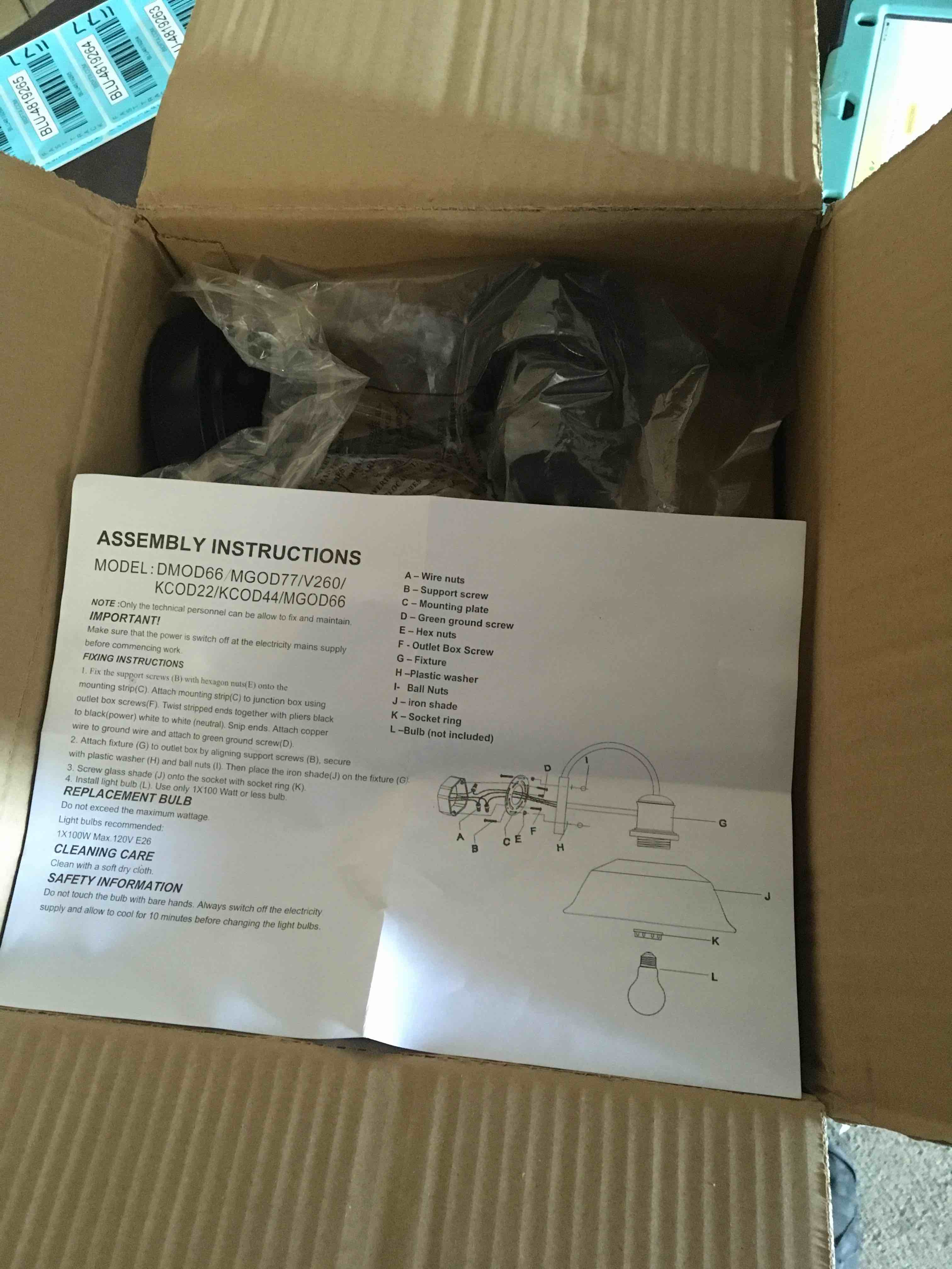 https://s3.amazonaws.com/lotting-images-prod/bidfta/BLU4819269_1687192894663.jpeg