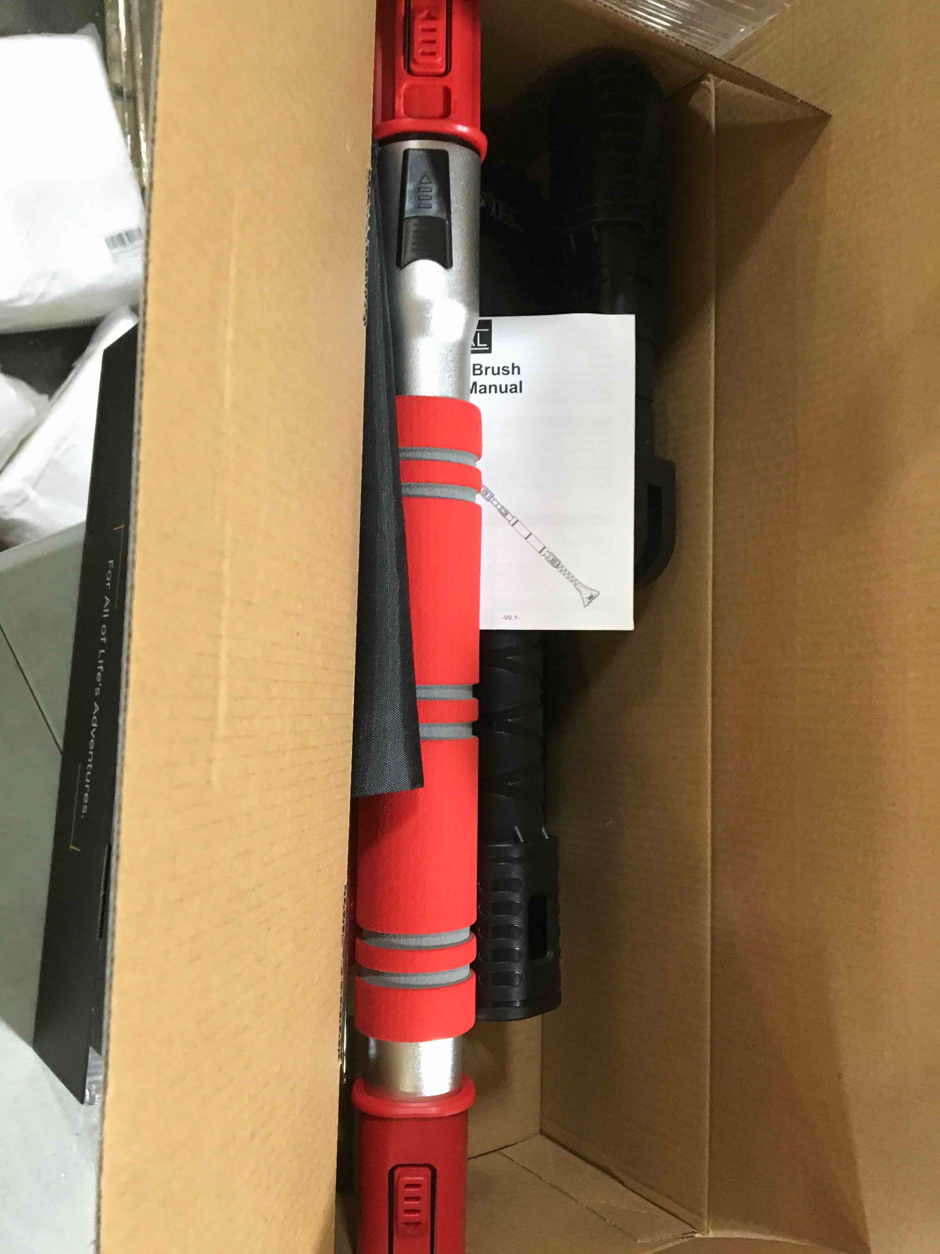 https://s3.amazonaws.com/lotting-images-prod/bidfta/BLU4830516_1684344730230.jpeg