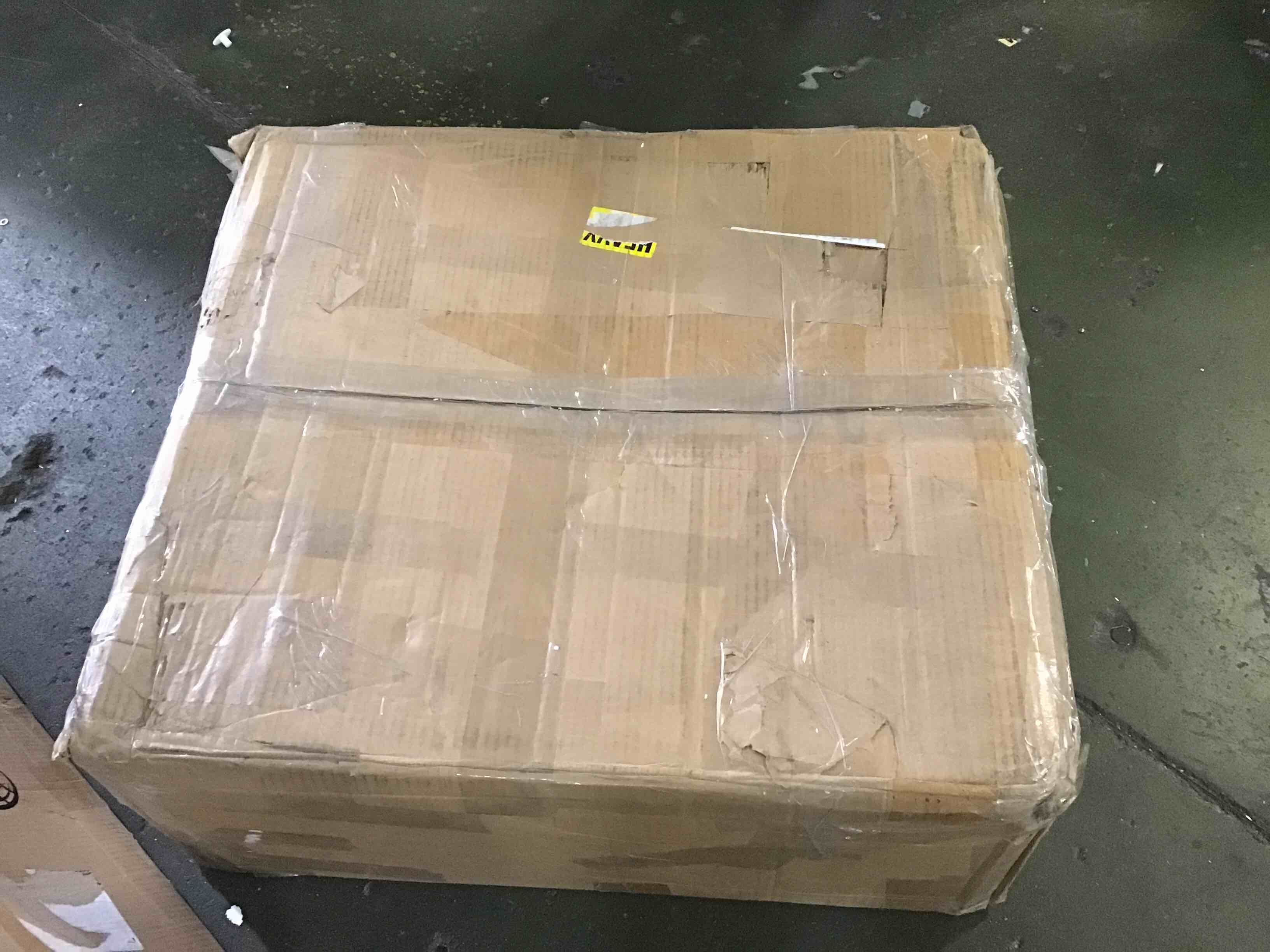 https://s3.amazonaws.com/lotting-images-prod/bidfta/BLU4834425_1685476711935.jpeg