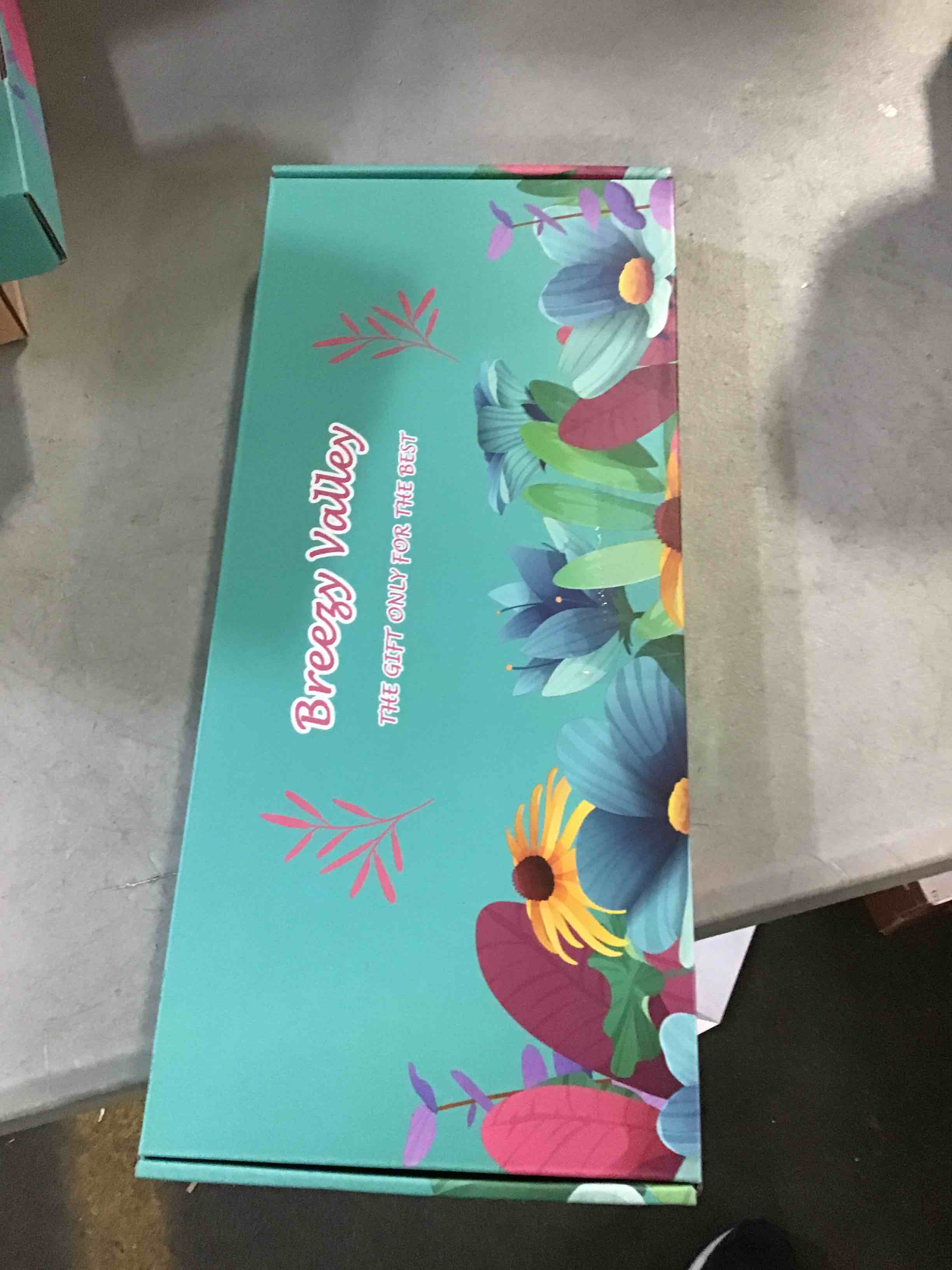 https://s3.amazonaws.com/lotting-images-prod/bidfta/BLU4834689_1685558026094.jpeg
